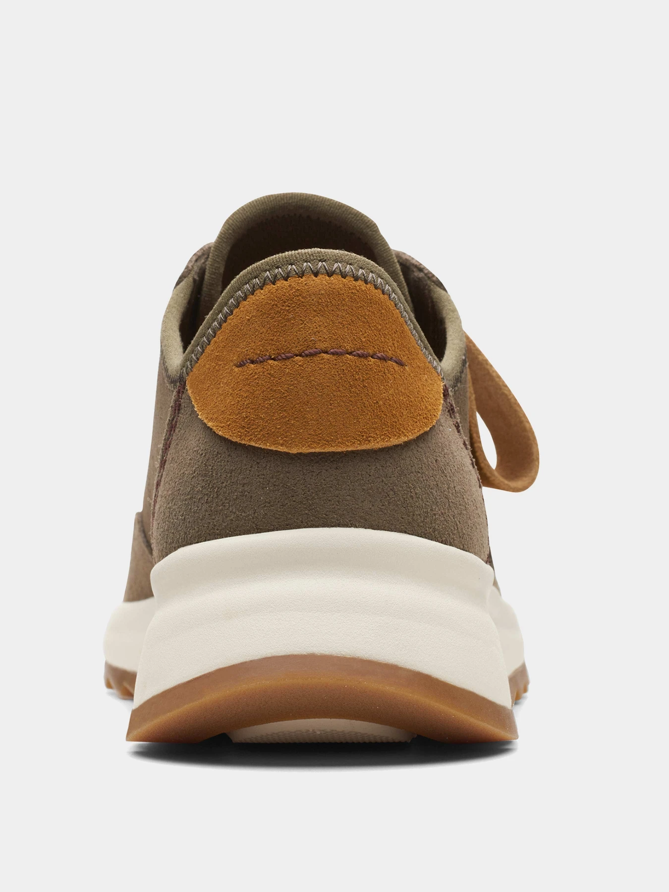 Кроссовки Clarks модель 26168560 Кроссовки Clarks модель 26168560 Фото