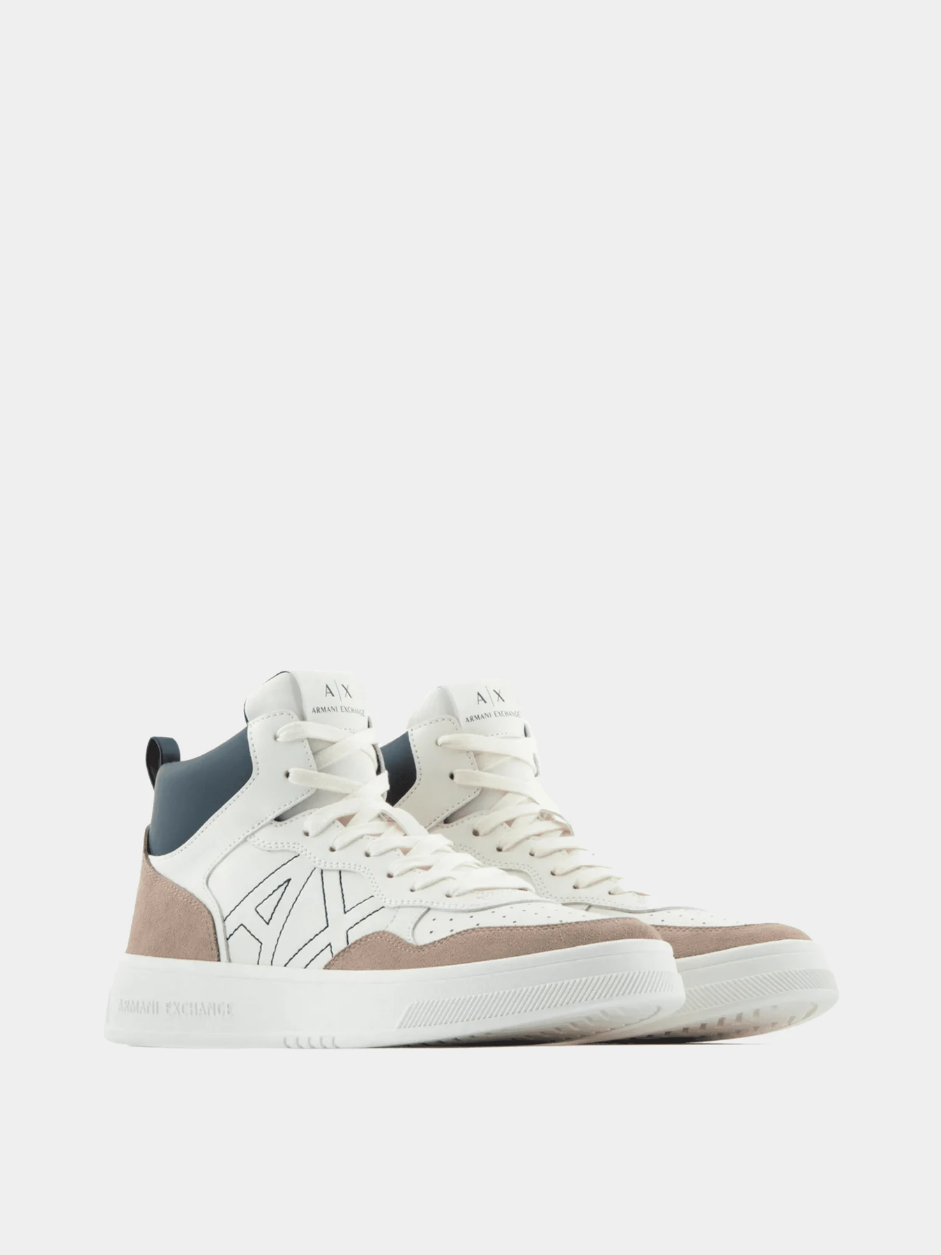 Кроссовки Armani Exchange модель XUZ040-XV601-S030 Кроссовки Armani Exchange модель XUZ040-XV601-S030 Фото