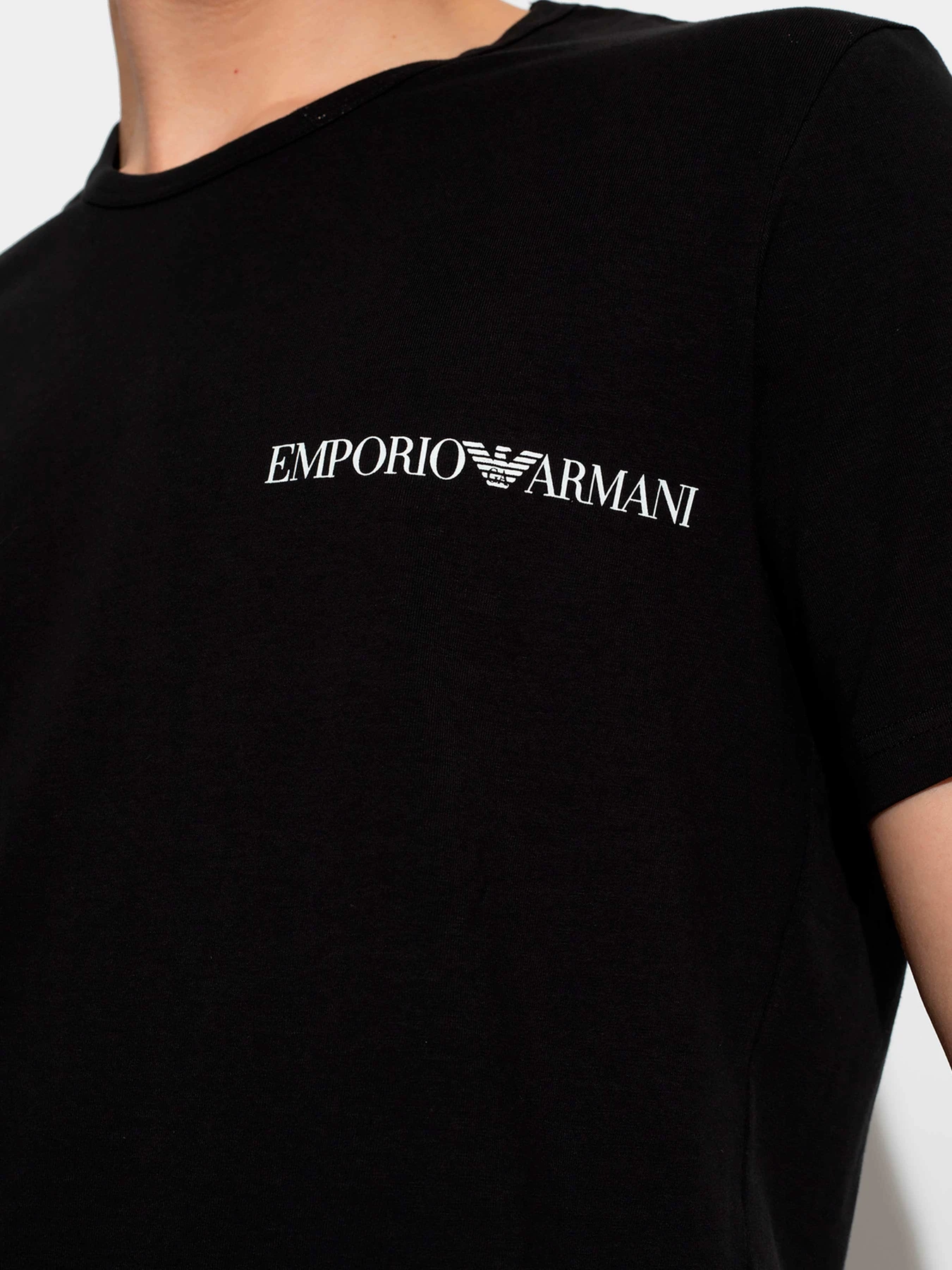 Футболки и поло Emporio Armani модель 111267-3F717-17020 Футболки и поло Emporio Armani модель 111267-3F717-17020 Фото