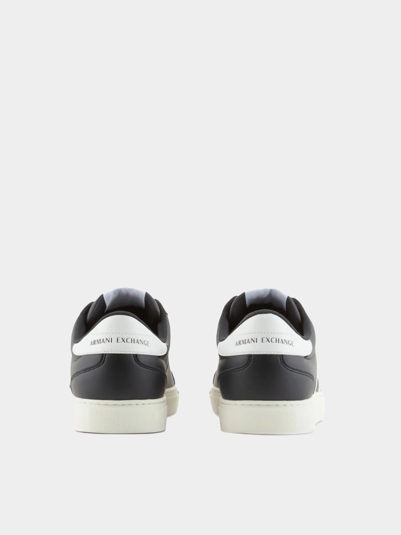 Кеды Armani Exchange модель XUX176-XV760-T035 Кеды Armani Exchange модель XUX176-XV760-T035 Фото