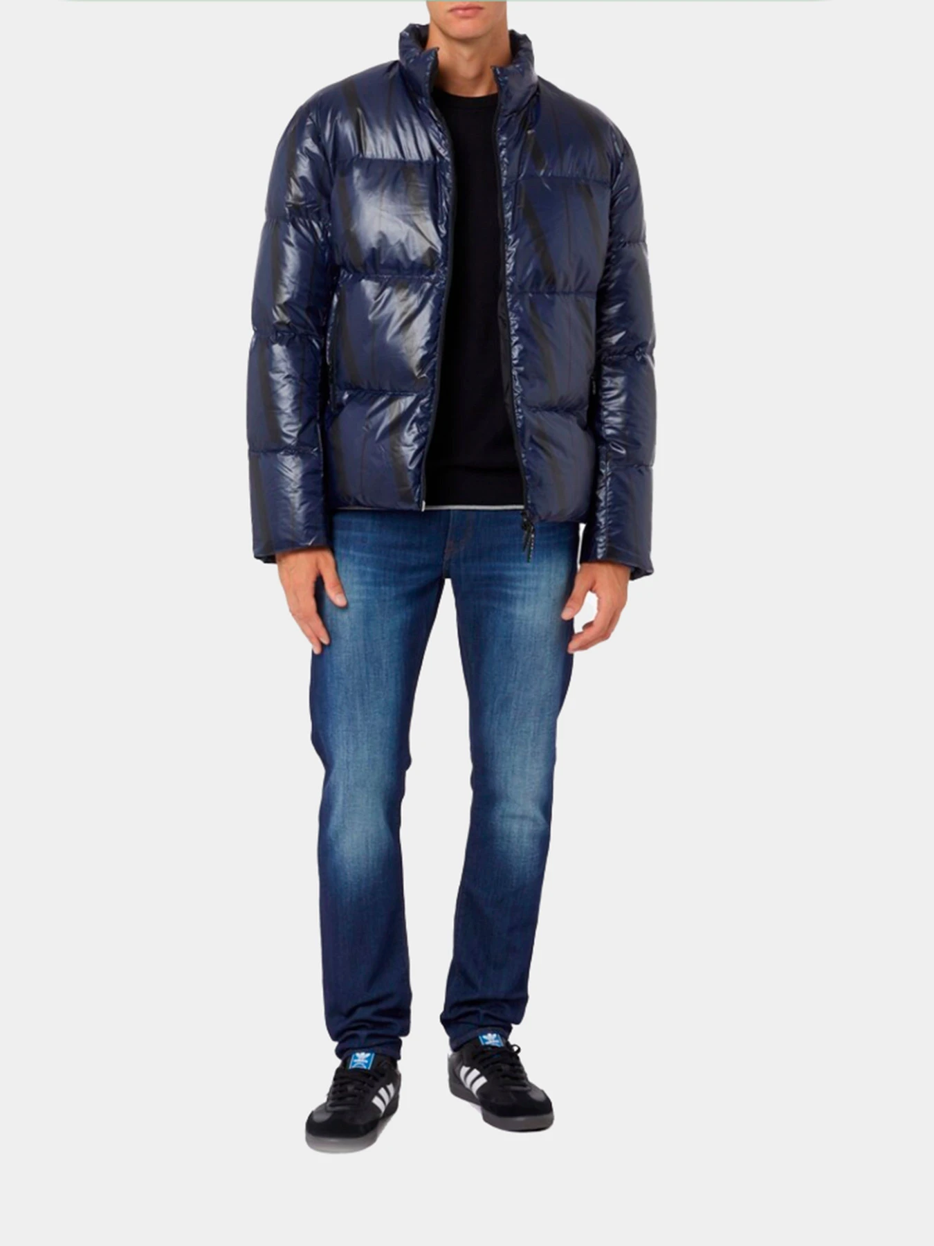 Куртки и дубленки Armani Exchange модель 8NZBP8-ZNULZ-05HB Куртки и дубленки Armani Exchange модель 8NZBP8-ZNULZ-05HB Фото