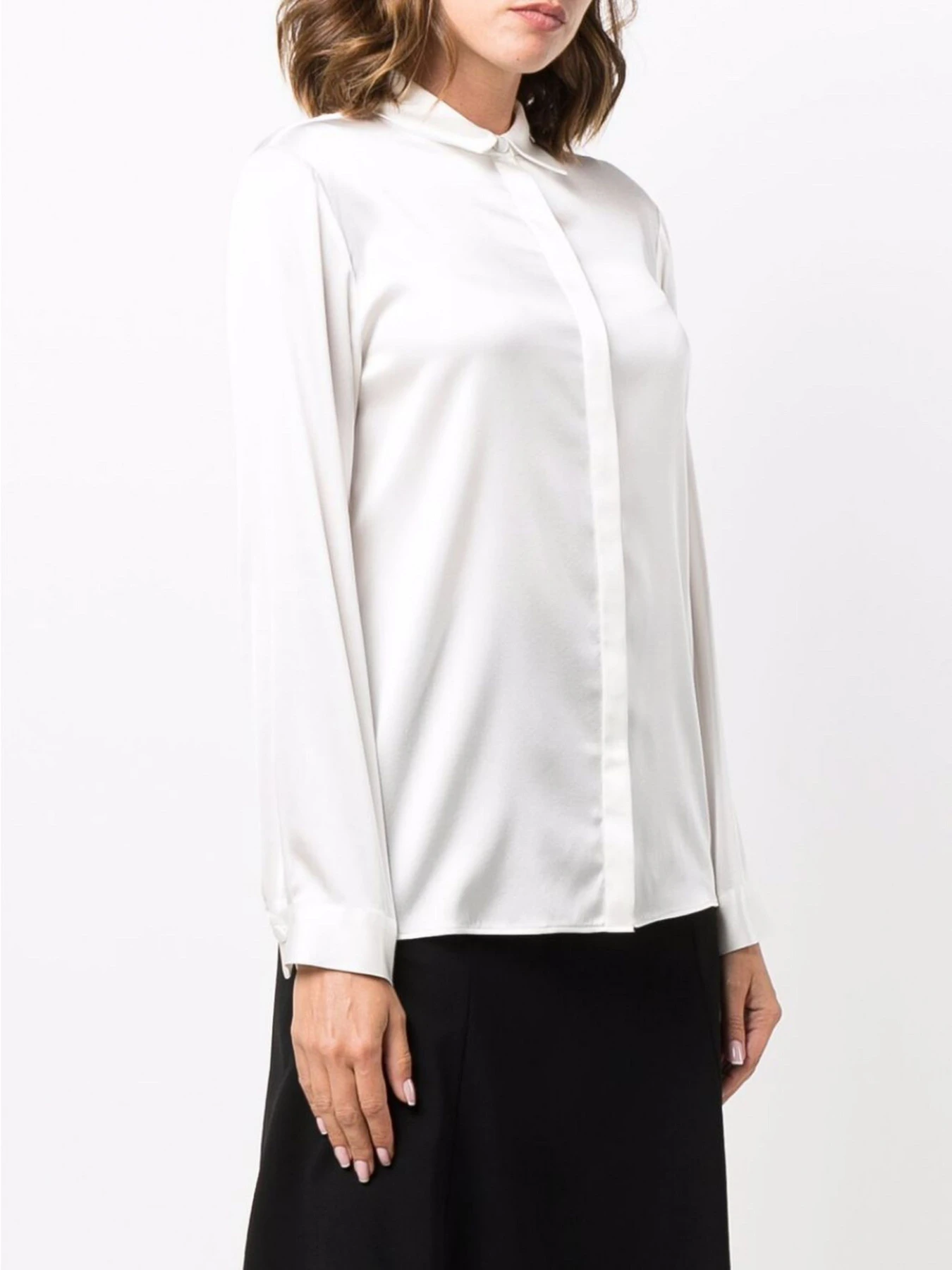 Рубашки Emporio Armani модель 8N2C39-2NXXZ-0101 Рубашки Emporio Armani модель 8N2C39-2NXXZ-0101 Фото