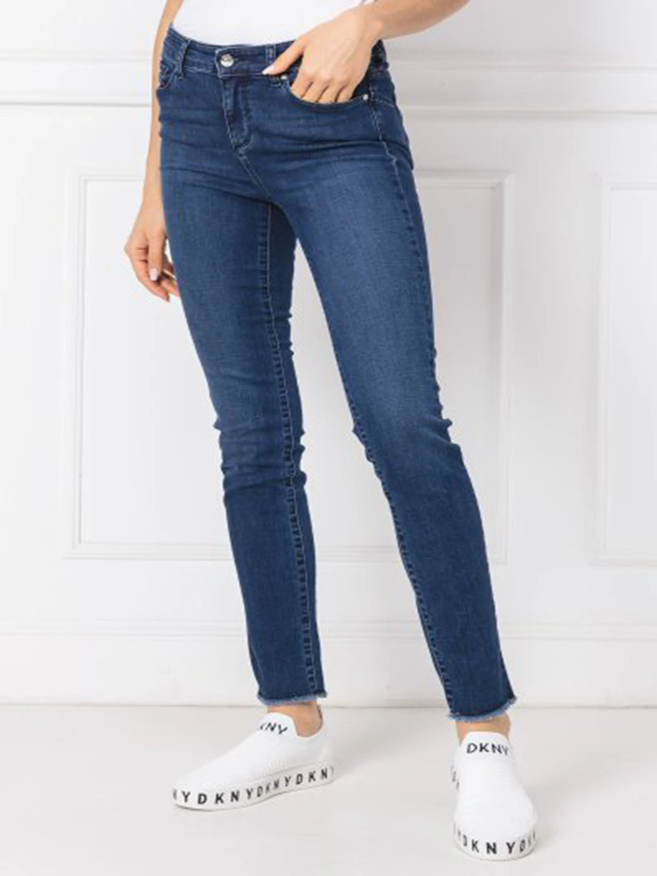 Джинсы Armani Exchange модель 3GYJ69-Y2FUZ-1500 Джинсы Armani Exchange модель 3GYJ69-Y2FUZ-1500 Фото