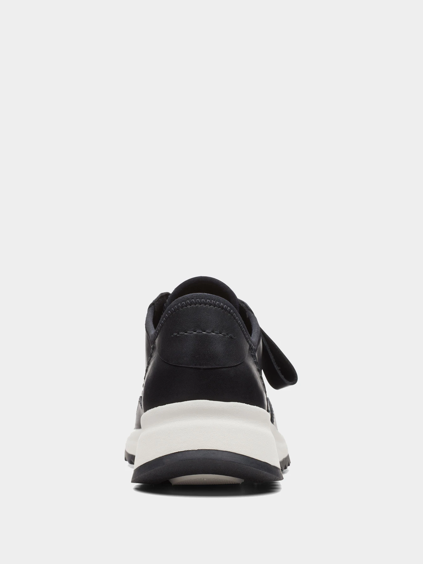 Кроссовки Clarks модель 26168254 Кроссовки Clarks модель 26168254 Фото