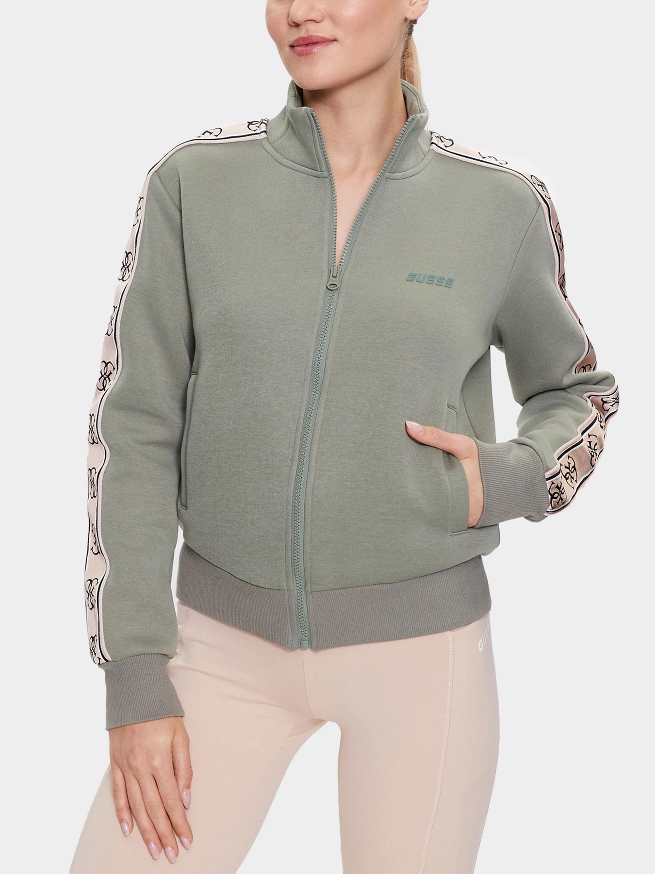 Худи и свитшоты GUESS модель V2YQ16-KB3P2-G8E3 Худи и свитшоты GUESS модель V2YQ16-KB3P2-G8E3 Фото