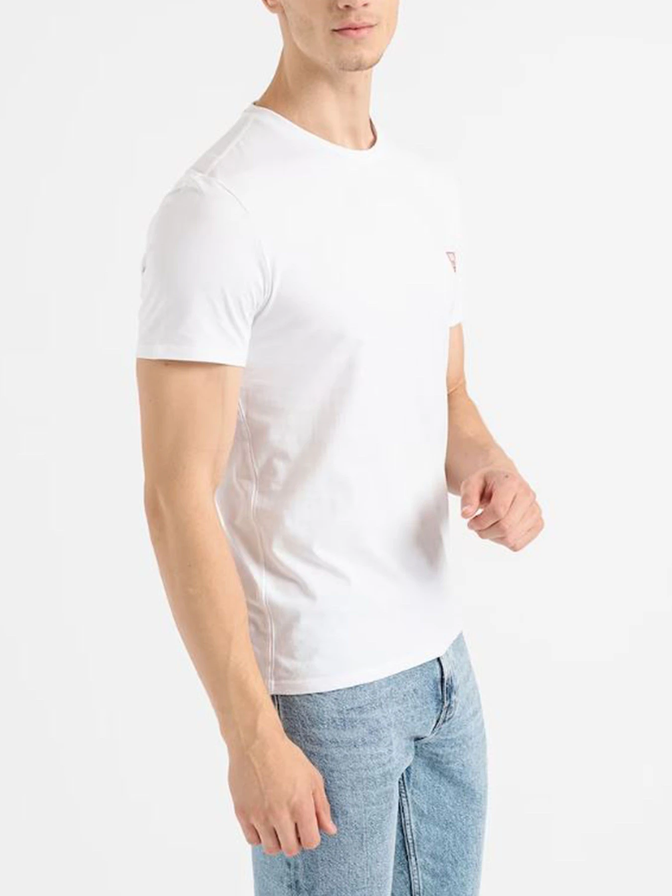 Футболки и поло GUESS модель M2YI36-I3Z14-G011 Футболки и поло GUESS модель M2YI36-I3Z14-G011 Фото