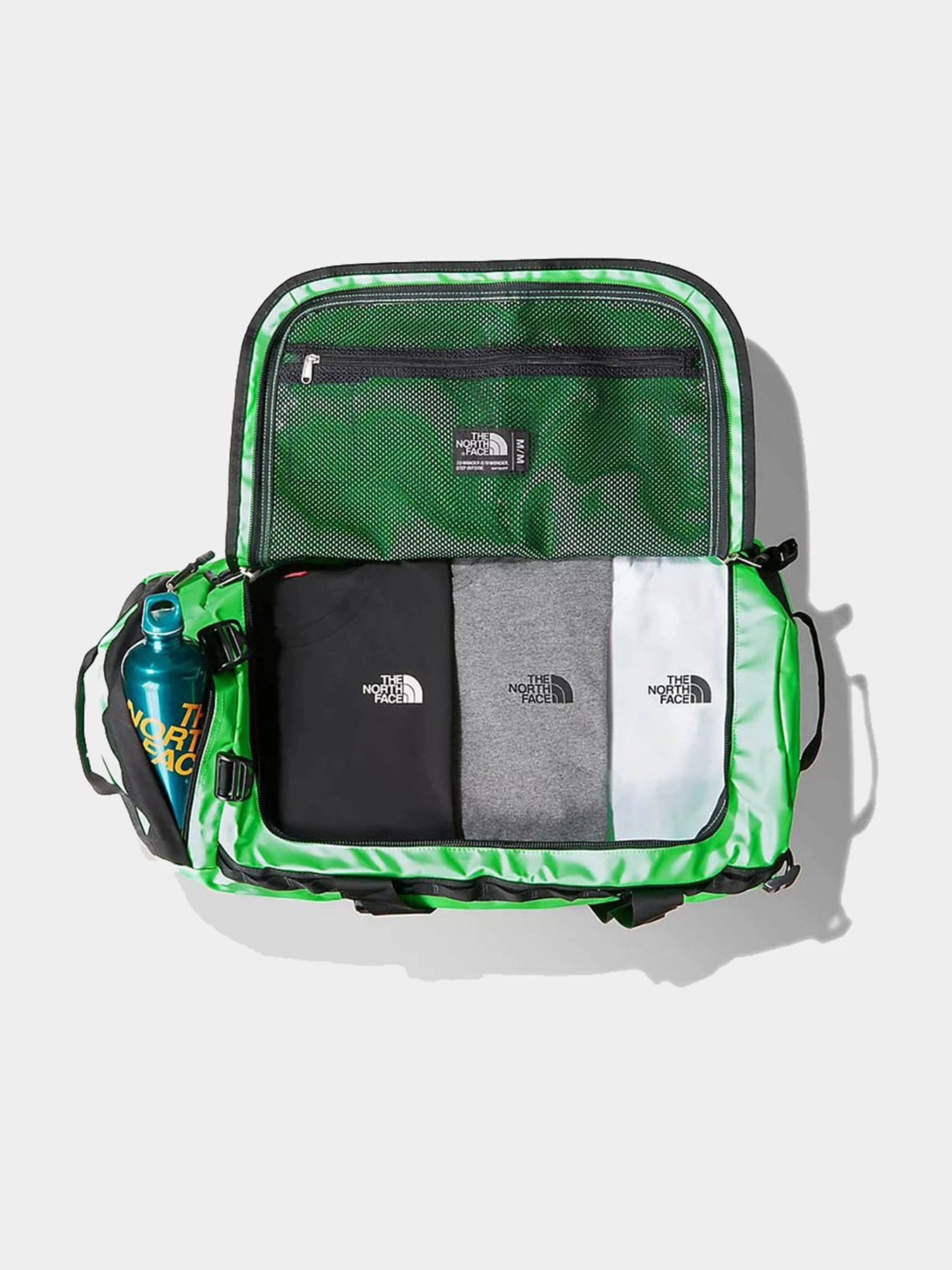 Дорожные сумки и чемоданы The North Face модель NF0A52SAC321 Дорожные сумки и чемоданы The North Face модель NF0A52SAC321 Фото
