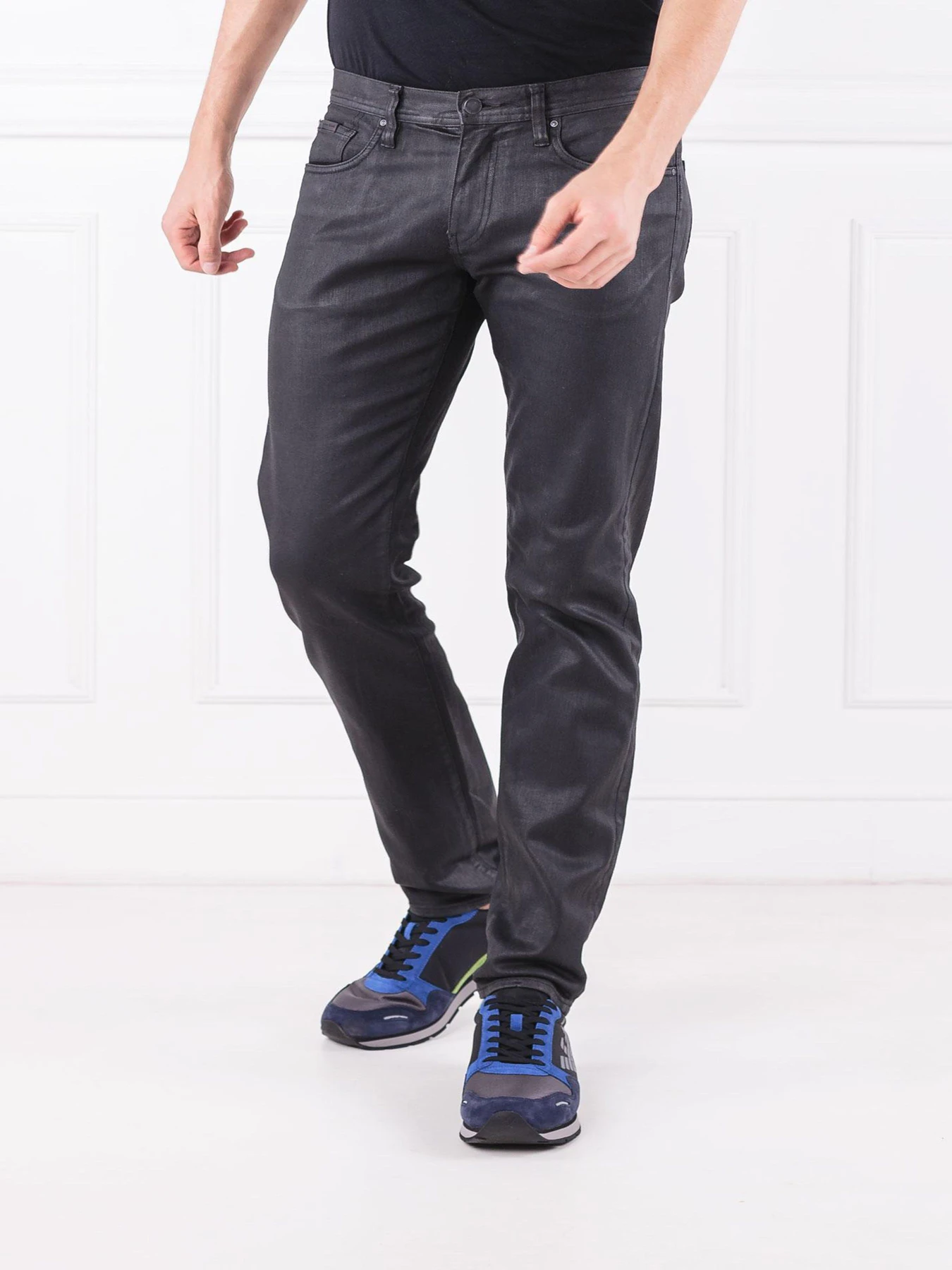 Джинсы Armani Exchange модель 6ZZJ13-Z1FAZ-0204 Джинсы Armani Exchange модель 6ZZJ13-Z1FAZ-0204 Фото