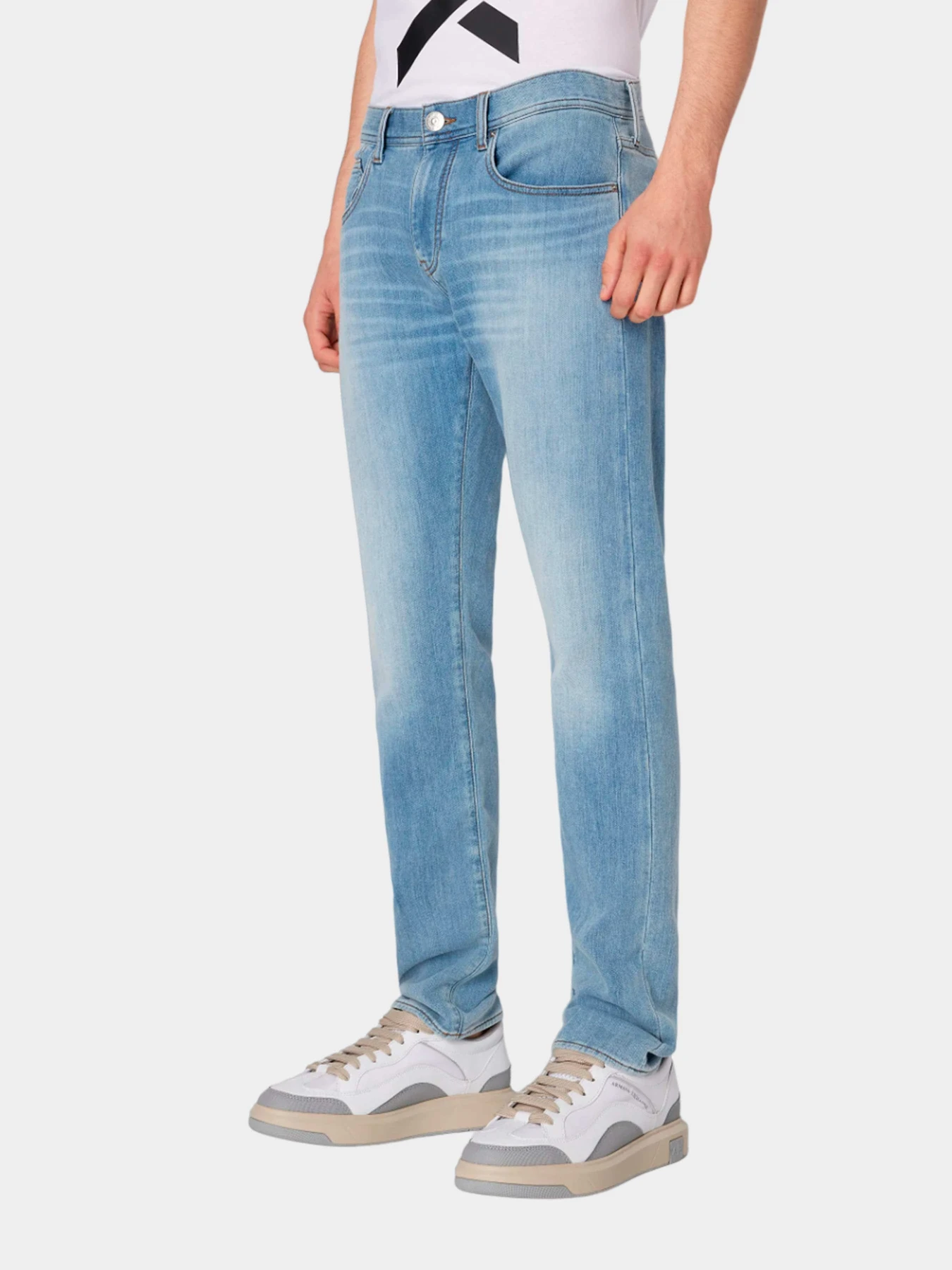 Джинсы Armani Exchange модель 6RZJ13-Z1TTZ-25EU Джинсы Armani Exchange модель 6RZJ13-Z1TTZ-25EU Фото
