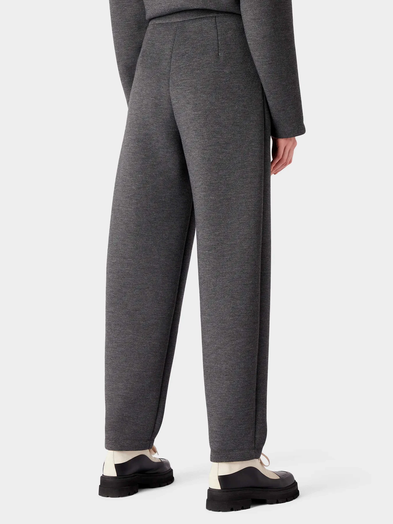 Брюки Emporio Armani модель 8N2P8K-2JHKZ-0631 Брюки Emporio Armani модель 8N2P8K-2JHKZ-0631 Фото