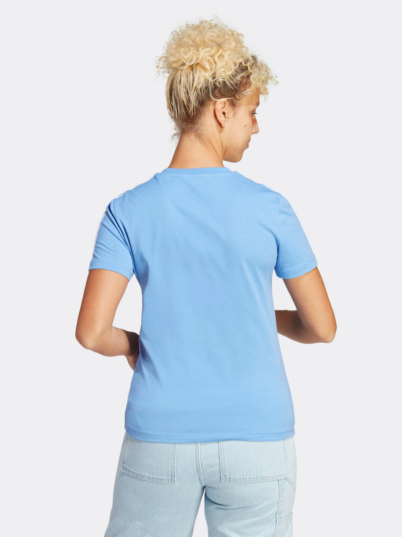 Футболки и поло Adidas модель IC0632 Футболки и поло Adidas модель IC0632 Фото