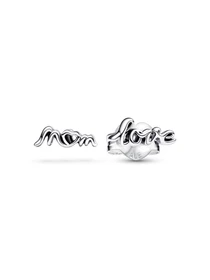 Серьги-гвоздики PANDORA Moments модель 292669C00 Фото