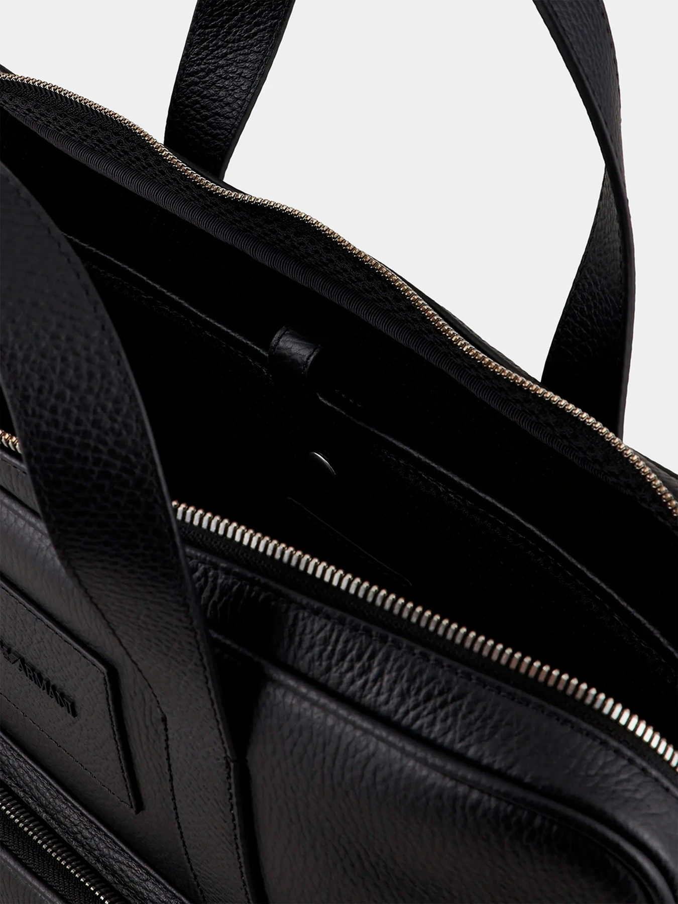 Сумки Emporio Armani модель Y4P144-Y068E-80001 Фото