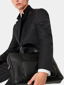 Сумки Emporio Armani модель Y4P144-Y068E-80001 Фото