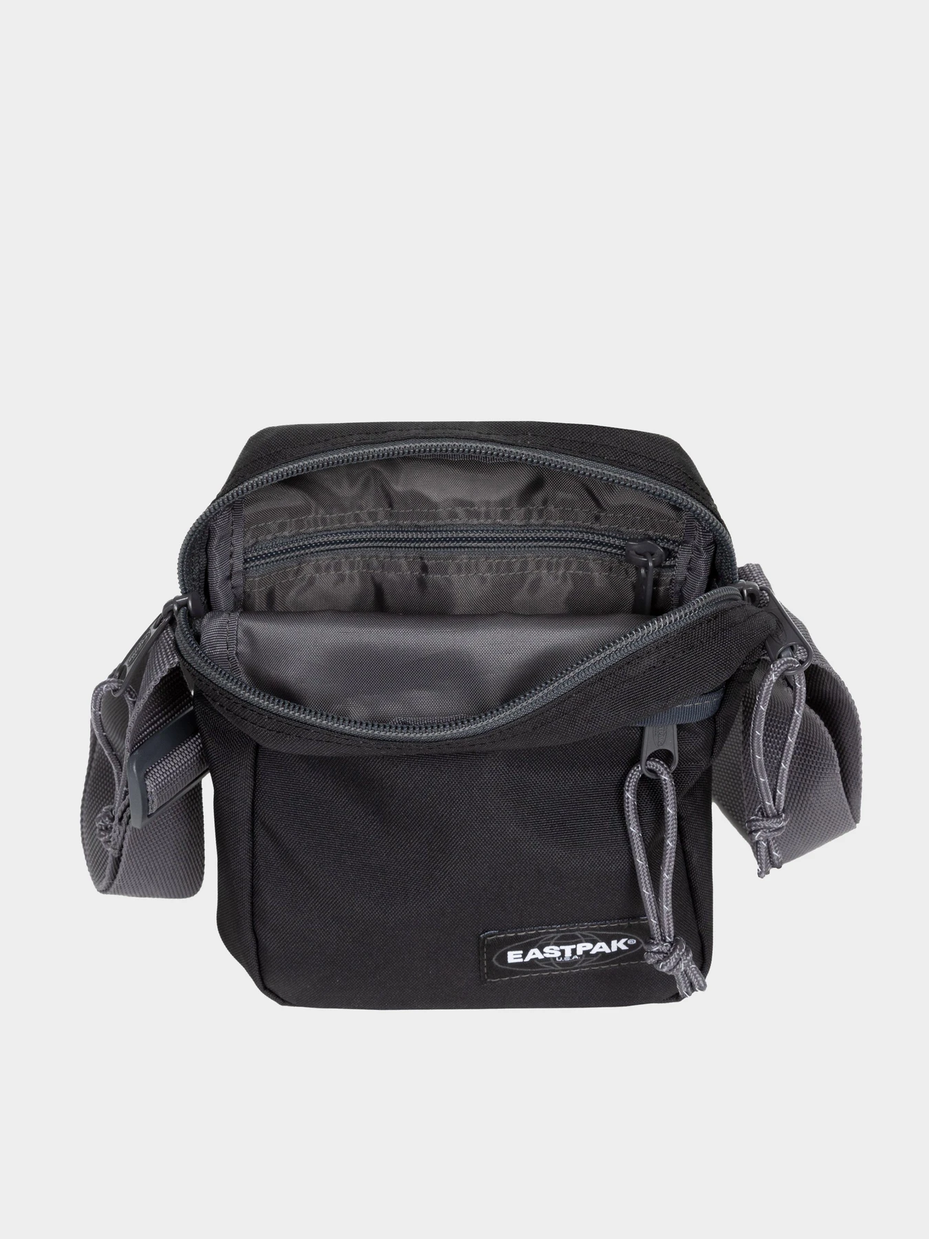 Сумки EastPak модель EK0000451E31 Сумки EastPak модель EK0000451E31 Фото