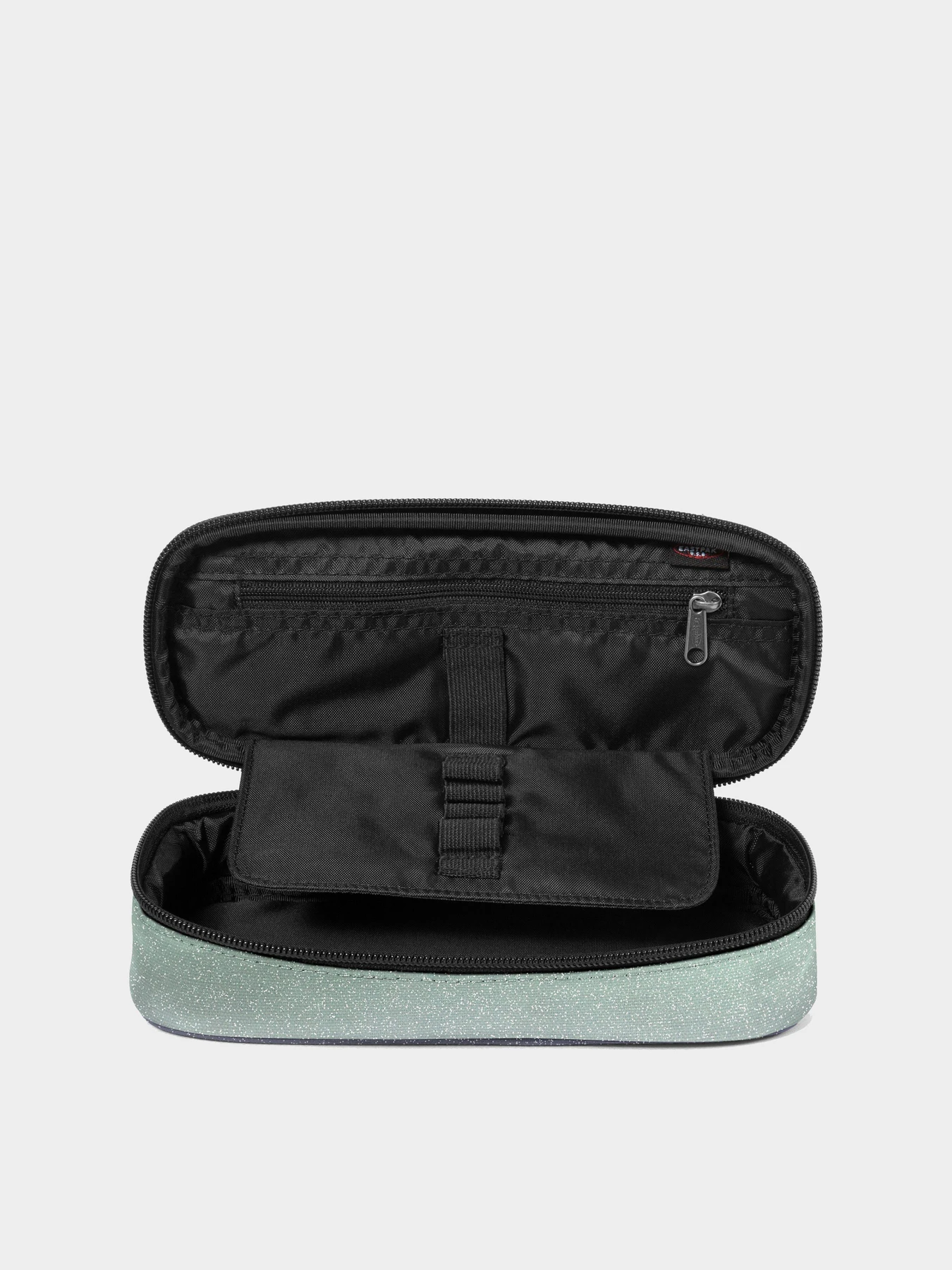 OVAL SINGLE Spark Degrade EastPak модель EK0007179D61 OVAL SINGLE Spark Degrade EastPak модель EK0007179D61 Фото