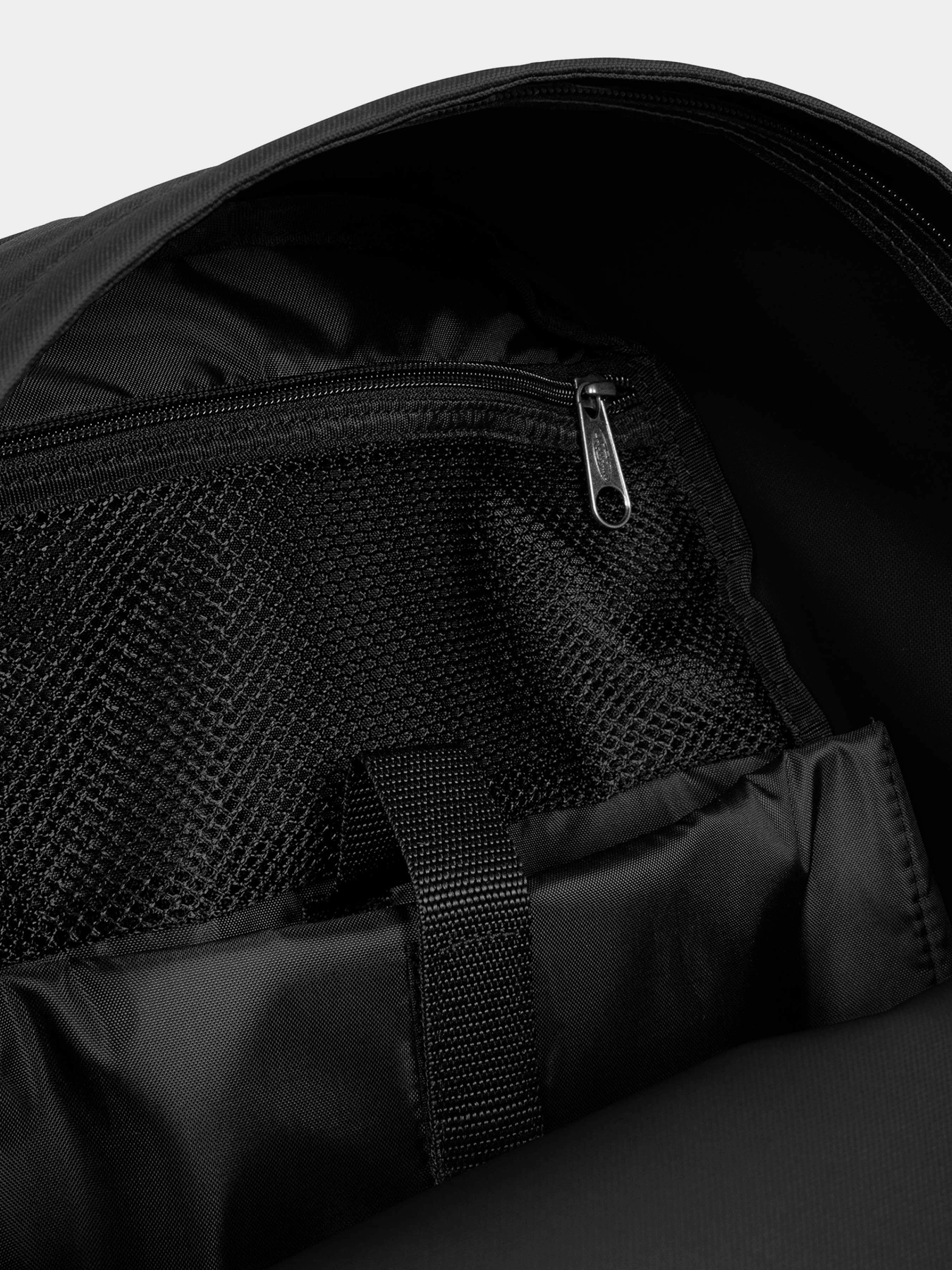 Рюкзаки EastPak модель EK0A5BBJ0081 Рюкзаки EastPak модель EK0A5BBJ0081 Фото