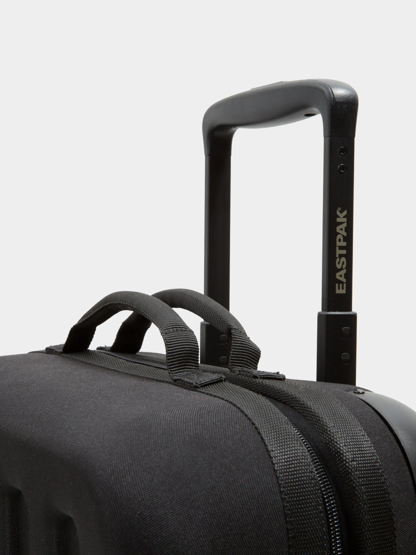 Дорожные сумки и чемоданы EastPak модель EK00073F0081 Дорожные сумки и чемоданы EastPak модель EK00073F0081 Фото