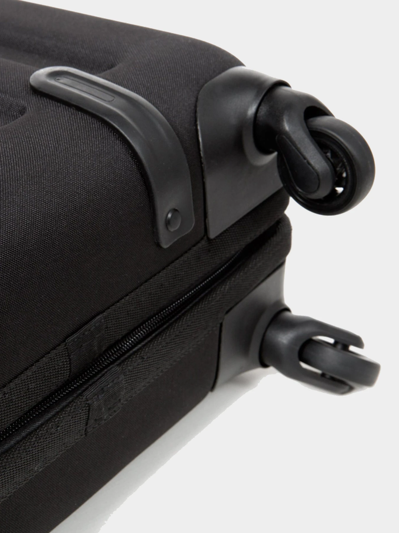 Дорожные сумки и чемоданы EastPak модель EK00073F0081 Дорожные сумки и чемоданы EastPak модель EK00073F0081 Фото