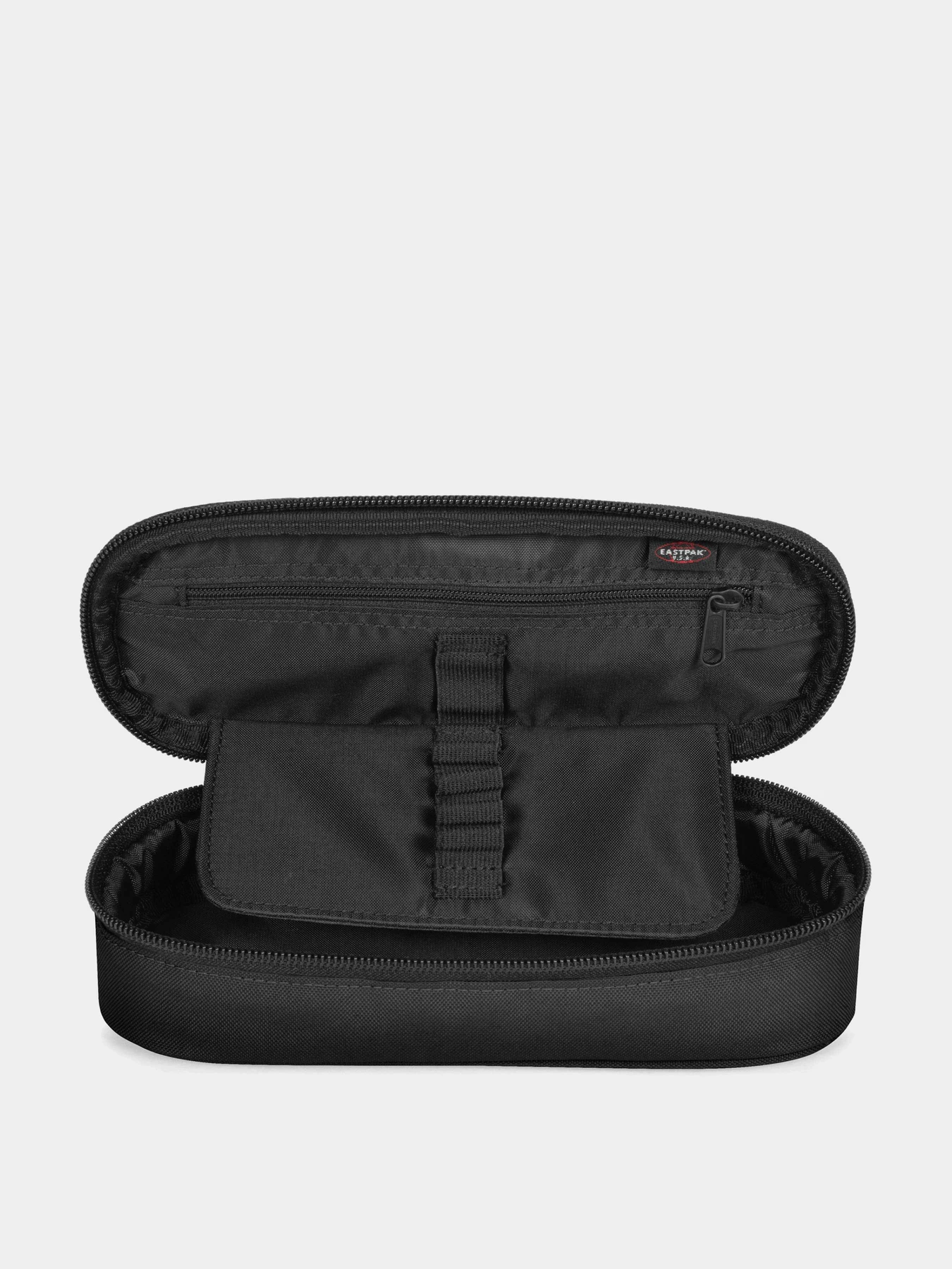 OVAL CASUAL Black EastPak модель EK0A5BBL0081 OVAL CASUAL Black EastPak модель EK0A5BBL0081 Фото