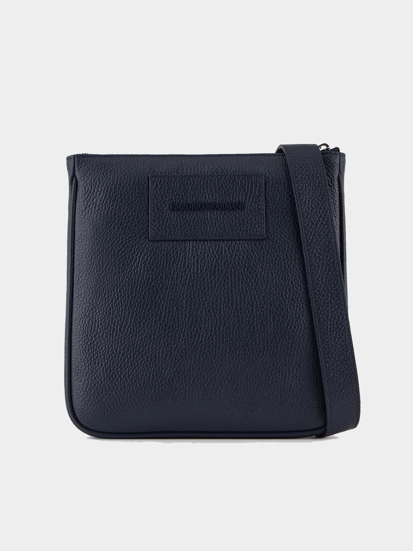Сумки Emporio Armani модель Y4M252-Y068E-80033 Сумки Emporio Armani модель Y4M252-Y068E-80033 Фото