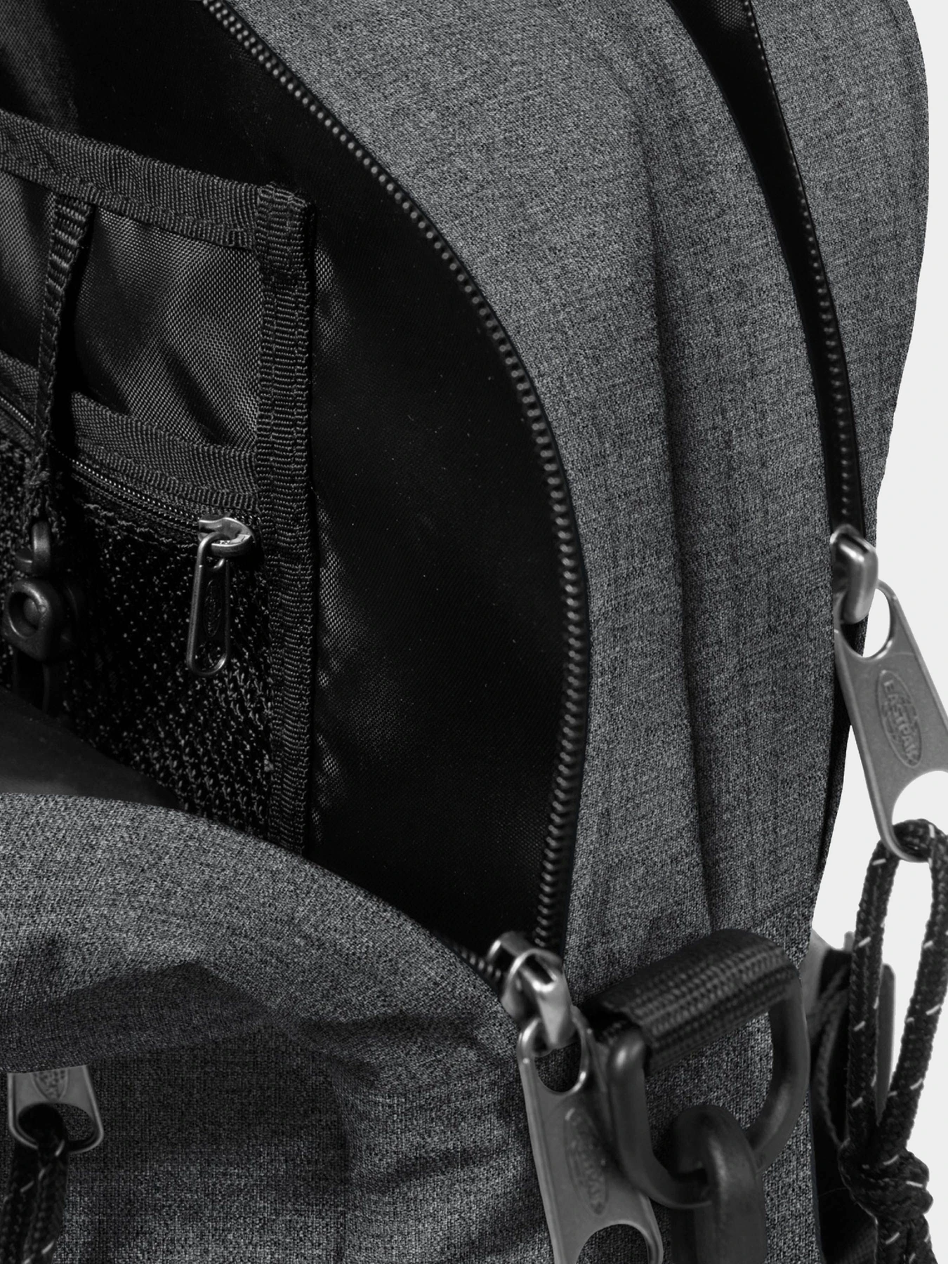 Сумки EastPak модель EK00034D77H1 Сумки EastPak модель EK00034D77H1 Фото