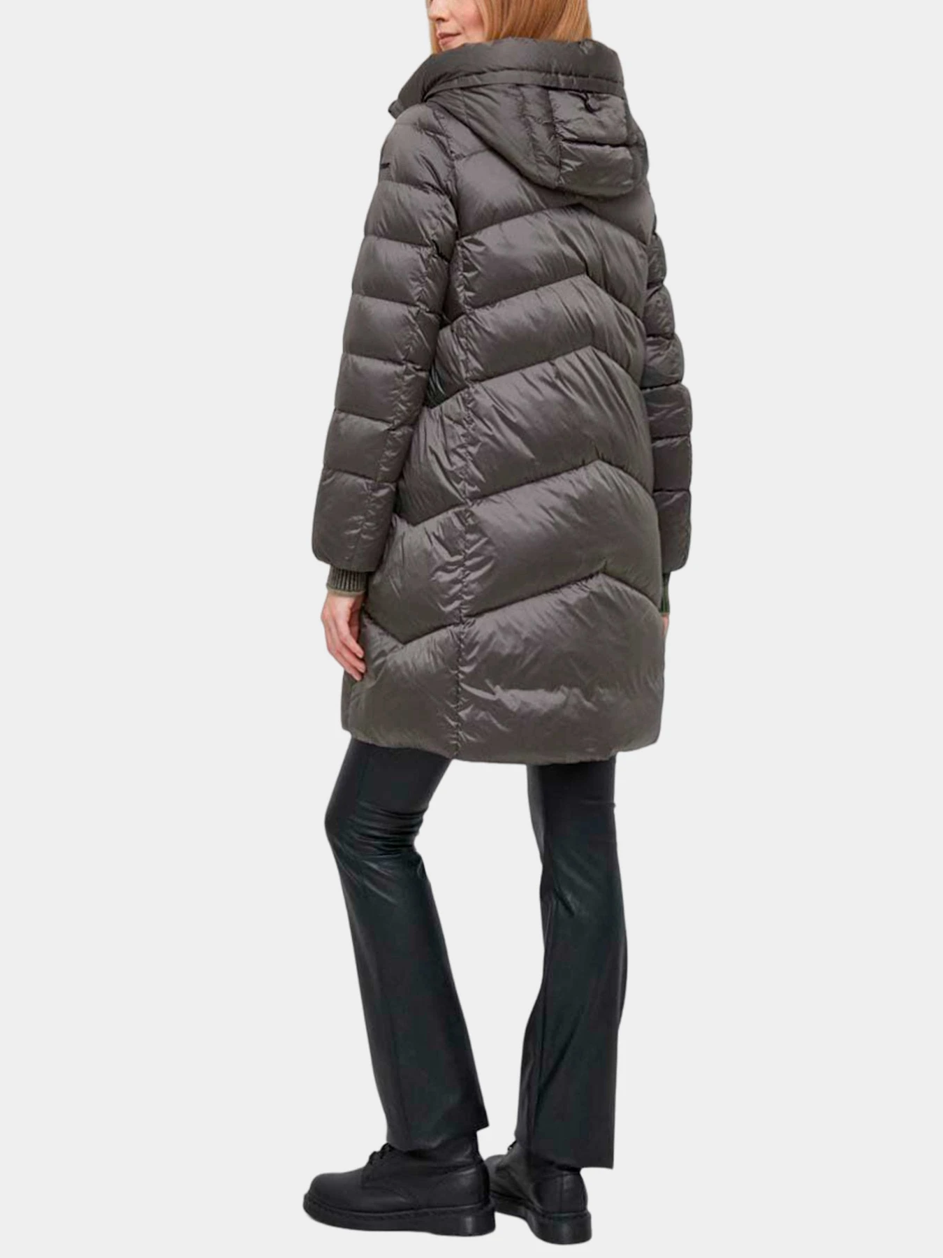 Пальто и плащи Geox модель W3626G-T2566-F1592 Пальто и плащи Geox модель W3626G-T2566-F1592 Фото