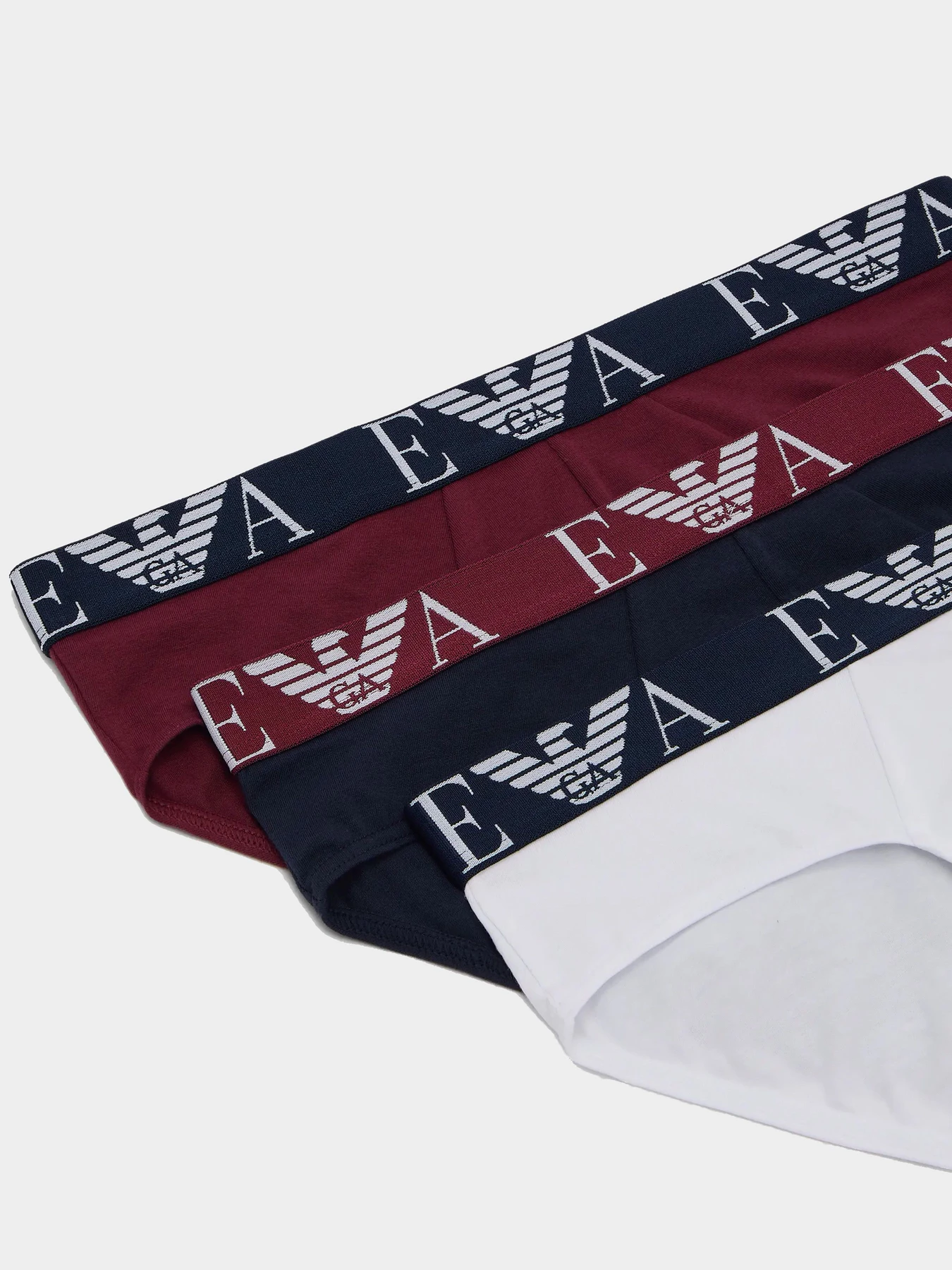 Нижнее белье Emporio Armani модель 111734-3F715-13911 Нижнее белье Emporio Armani модель 111734-3F715-13911 Фото