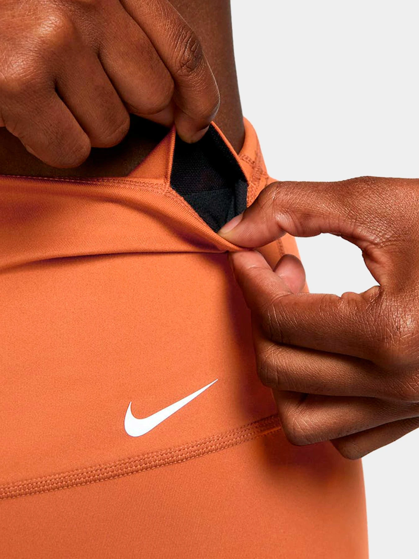 Шорты NIKE модель DV9022-246 Шорты NIKE модель DV9022-246 Фото