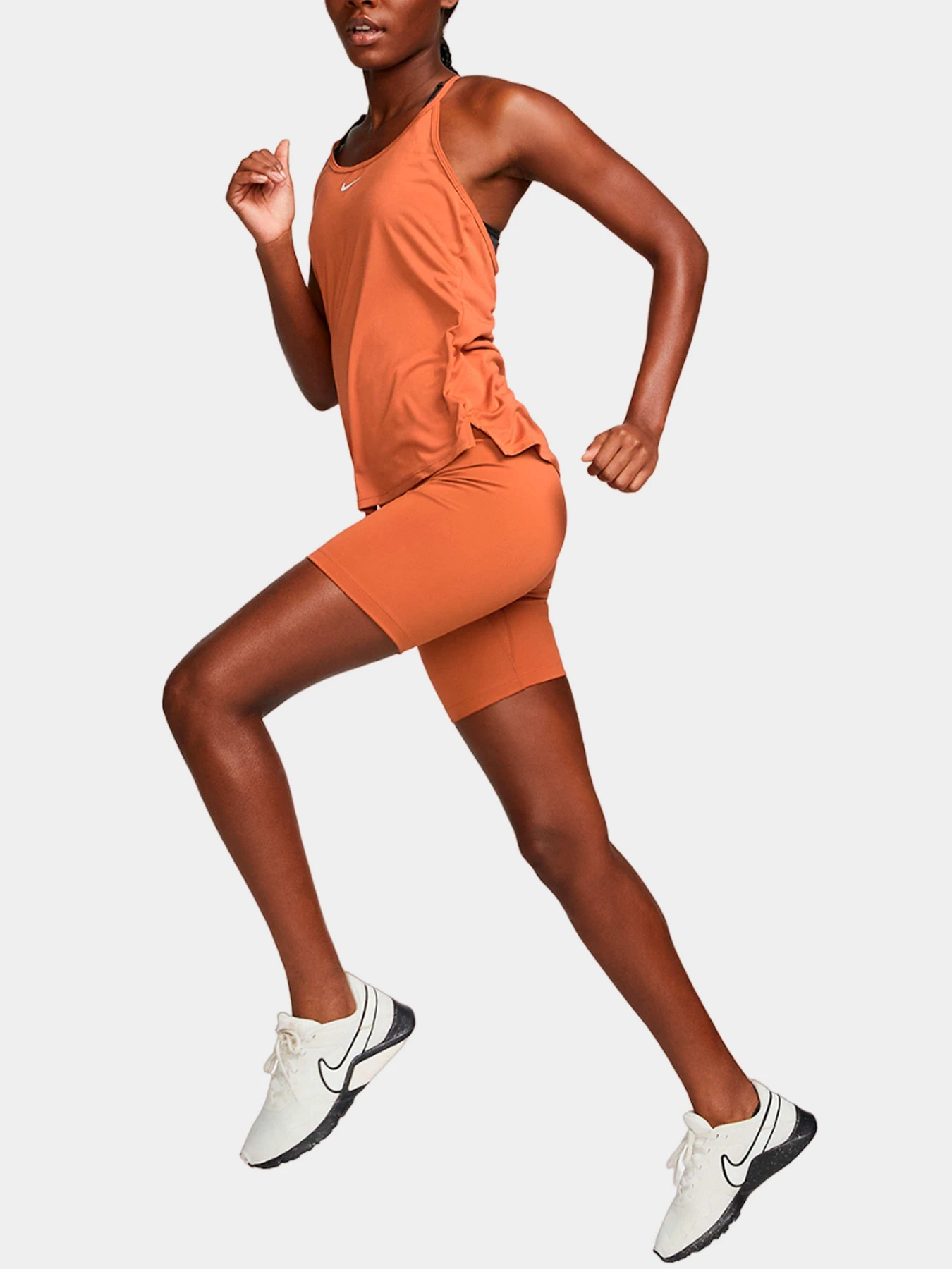 Шорты NIKE модель DV9022-246 Шорты NIKE модель DV9022-246 Фото