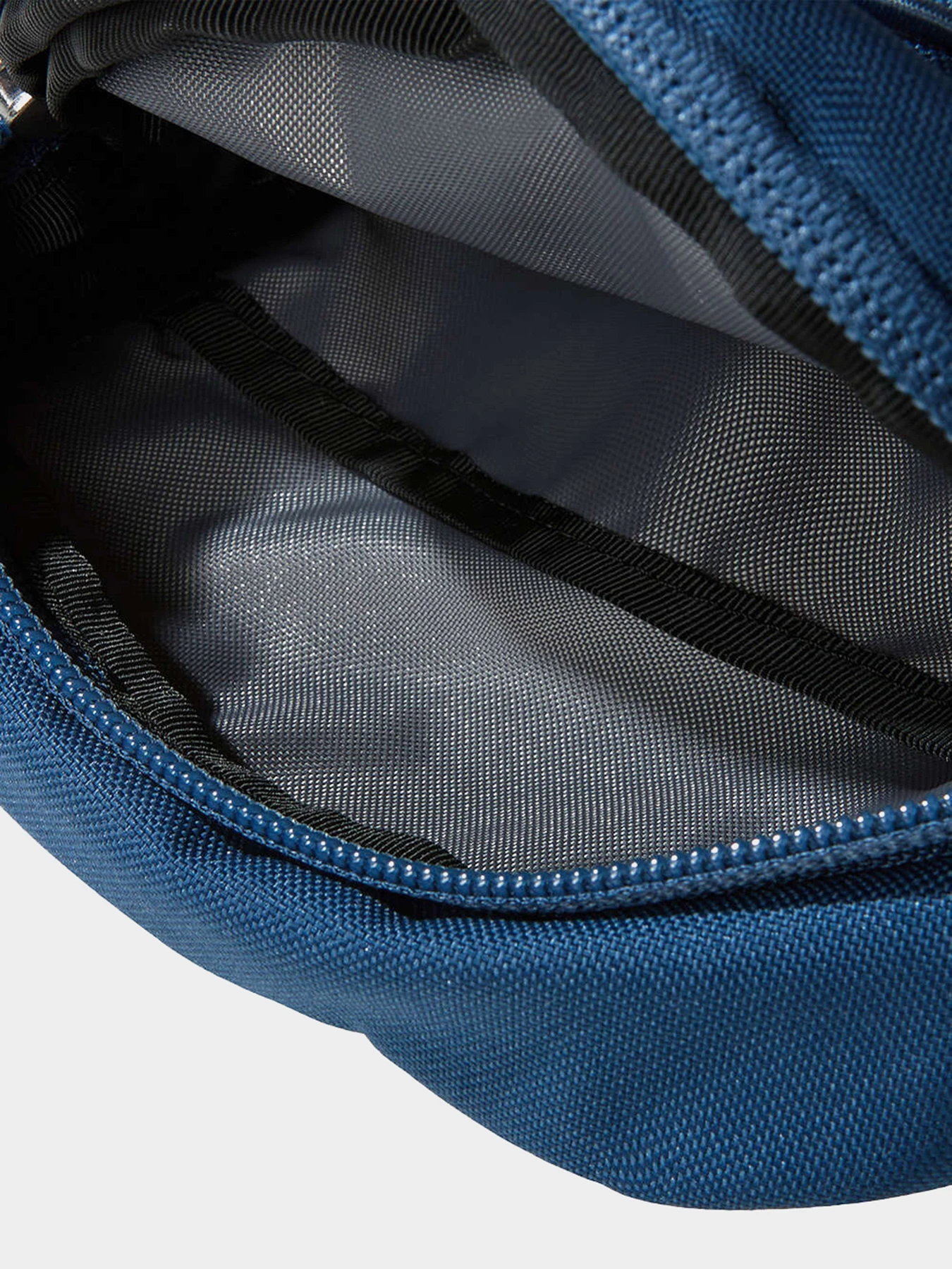Сумки The North Face модель NF0A52UCVJY1 Сумки The North Face модель NF0A52UCVJY1 Фото