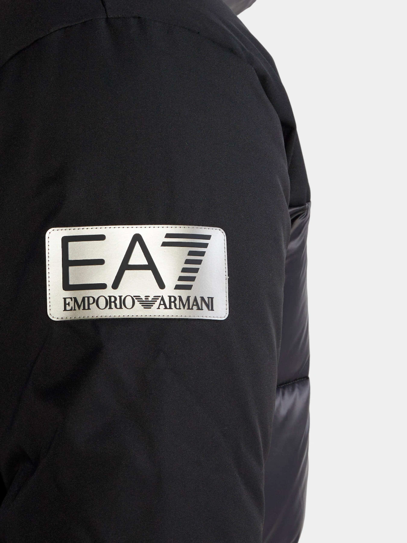 Куртки и дубленки EA7 модель 6RPK01-PN5ZZ-1200 Фото
