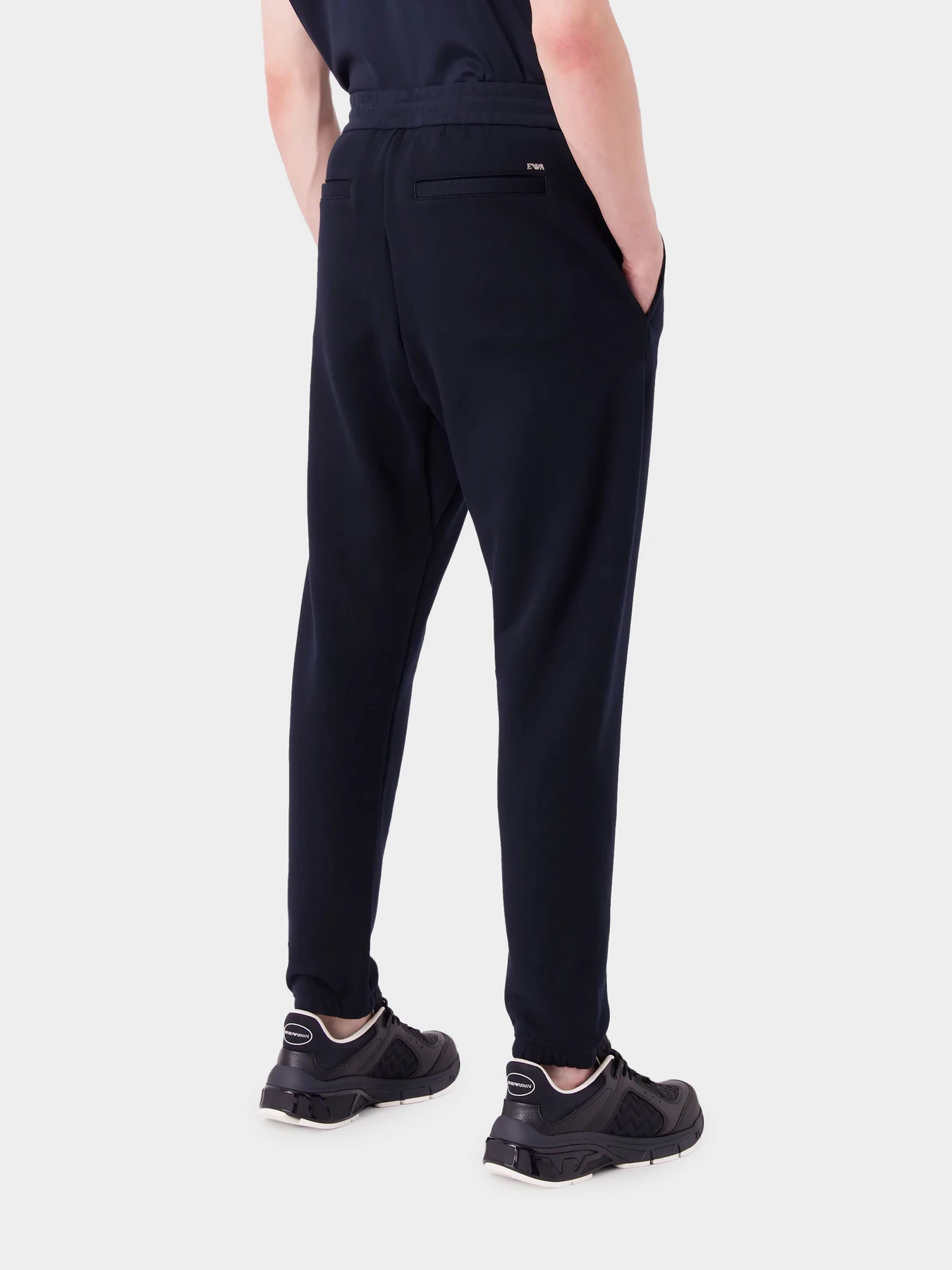 Брюки Emporio Armani модель 6R1PU3-1JWPZ-0920 Брюки Emporio Armani модель 6R1PU3-1JWPZ-0920 Фото
