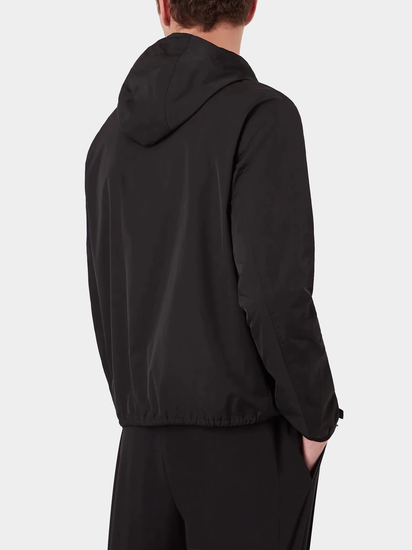 Куртки и дубленки Emporio Armani модель 8N1BQ0-1NZQZ-0999 Куртки и дубленки Emporio Armani модель 8N1BQ0-1NZQZ-0999 Фото