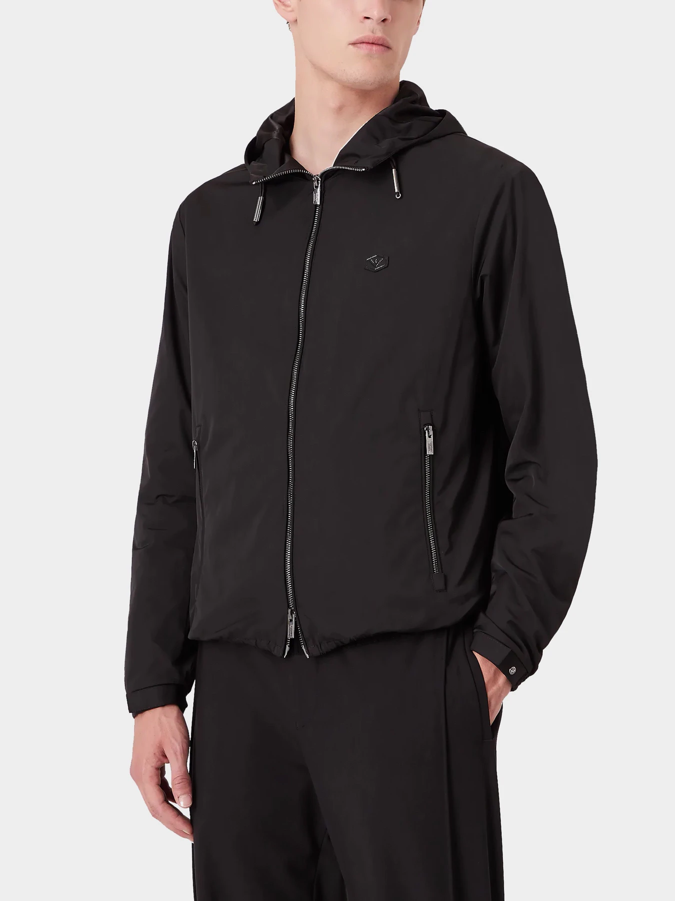 Куртки и дубленки Emporio Armani модель 8N1BQ0-1NZQZ-0999 Куртки и дубленки Emporio Armani модель 8N1BQ0-1NZQZ-0999 Фото