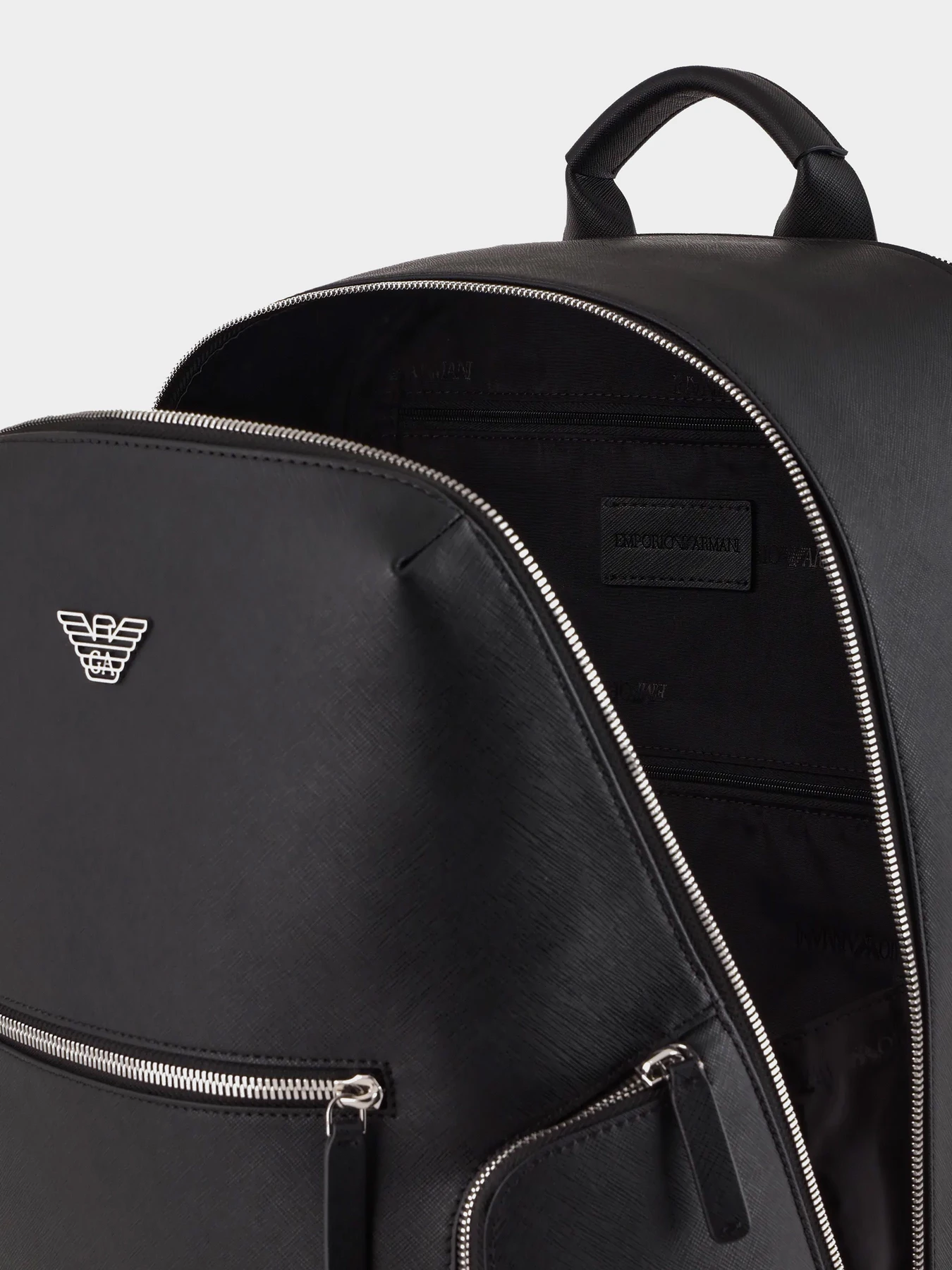 Рюкзаки Emporio Armani модель Y4O409-Y138E-81072 Рюкзаки Emporio Armani модель Y4O409-Y138E-81072 Фото