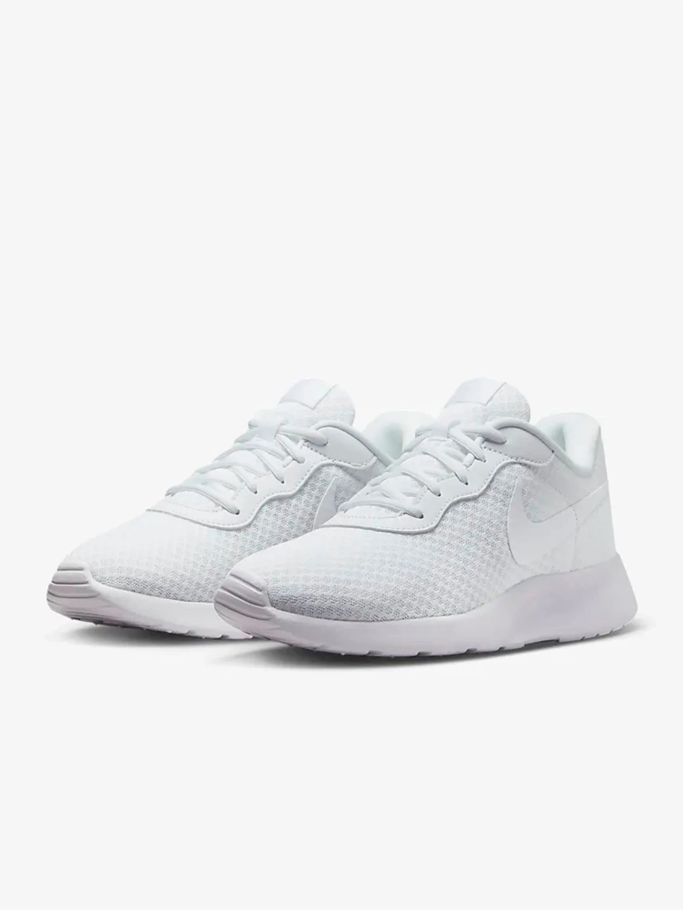 Кроссовки NIKE модель DV7786-101 Кроссовки NIKE модель DV7786-101 Фото