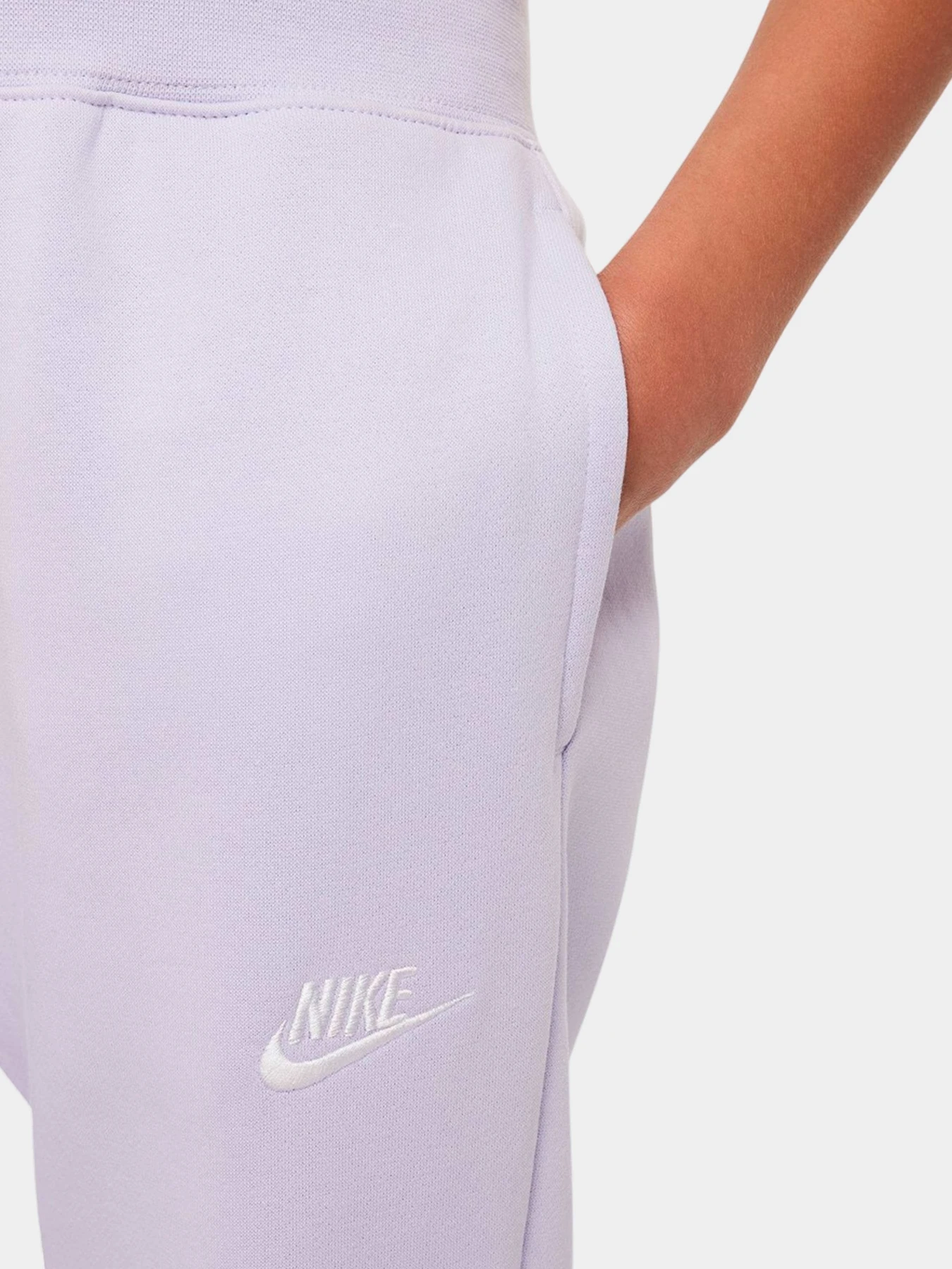 Брюки NIKE модель DC7207-536 Брюки NIKE модель DC7207-536 Фото