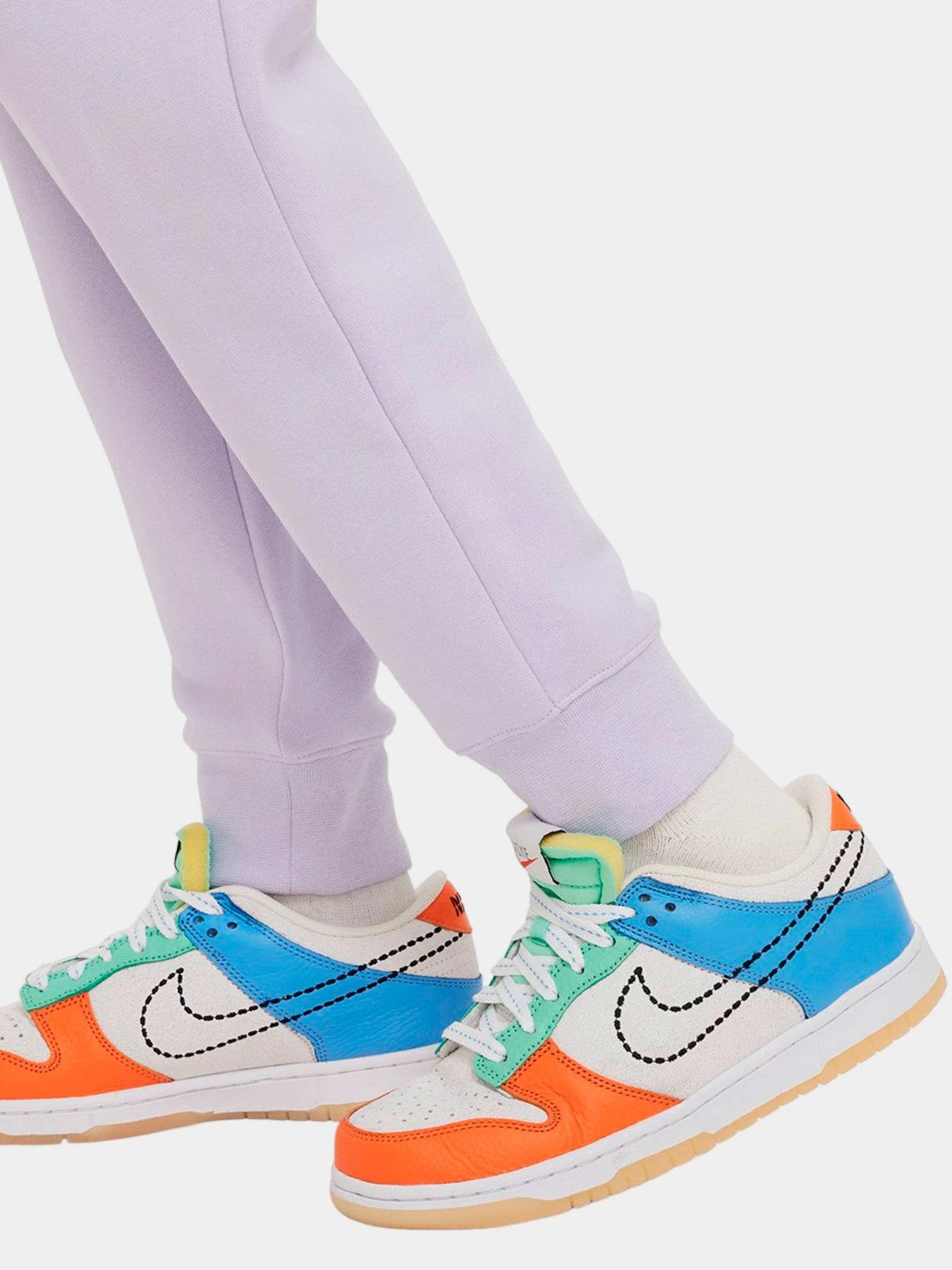 Брюки NIKE модель DC7207-536 Брюки NIKE модель DC7207-536 Фото