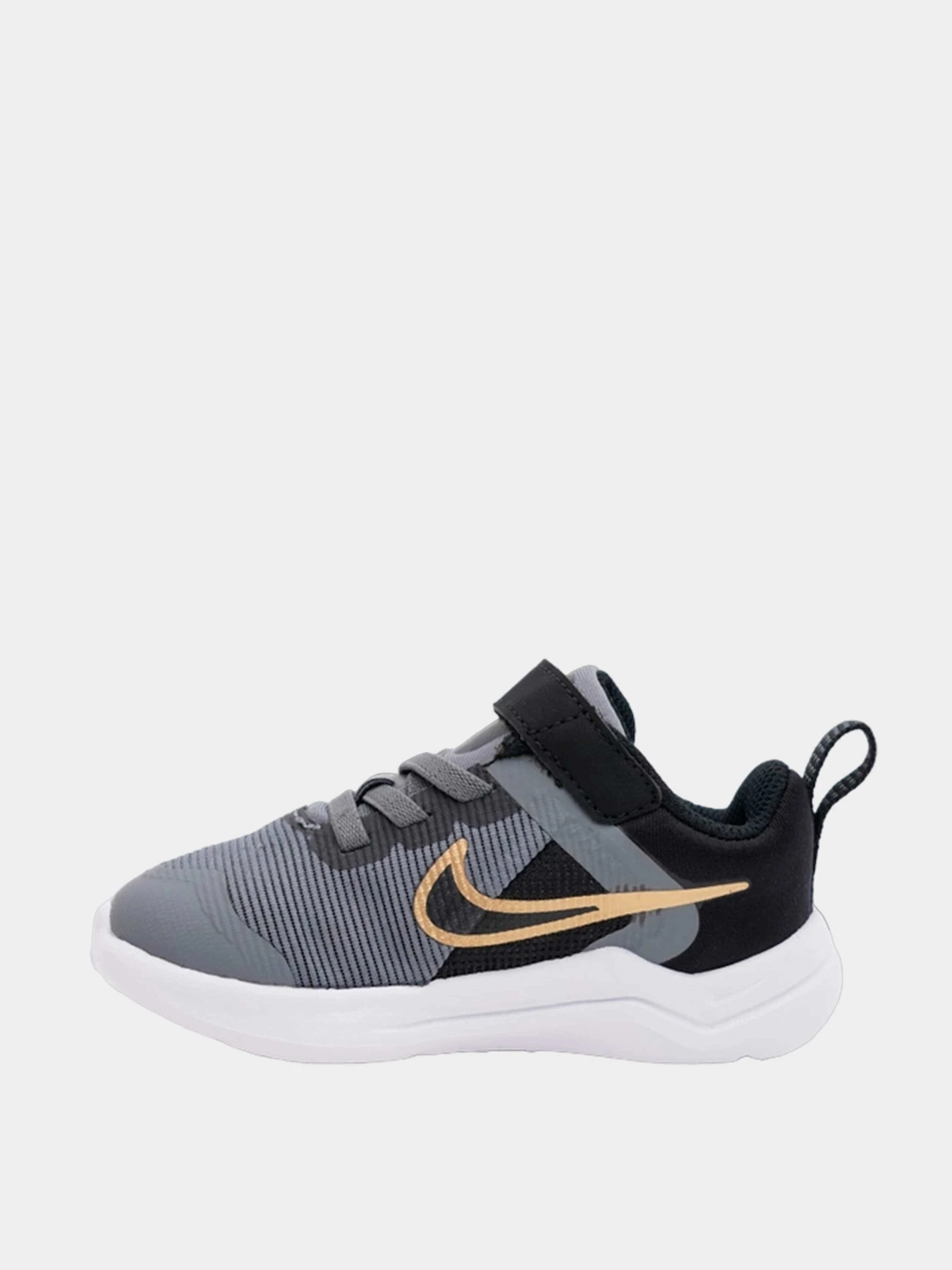 Кроссовки NIKE модель DM4191-005 Кроссовки NIKE модель DM4191-005 Фото