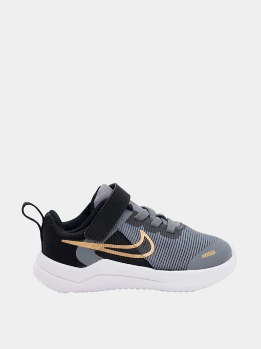 Кроссовки NIKE модель DM4191-005 Фото