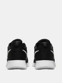 Кроссовки NIKE модель DV7786-001 Фото