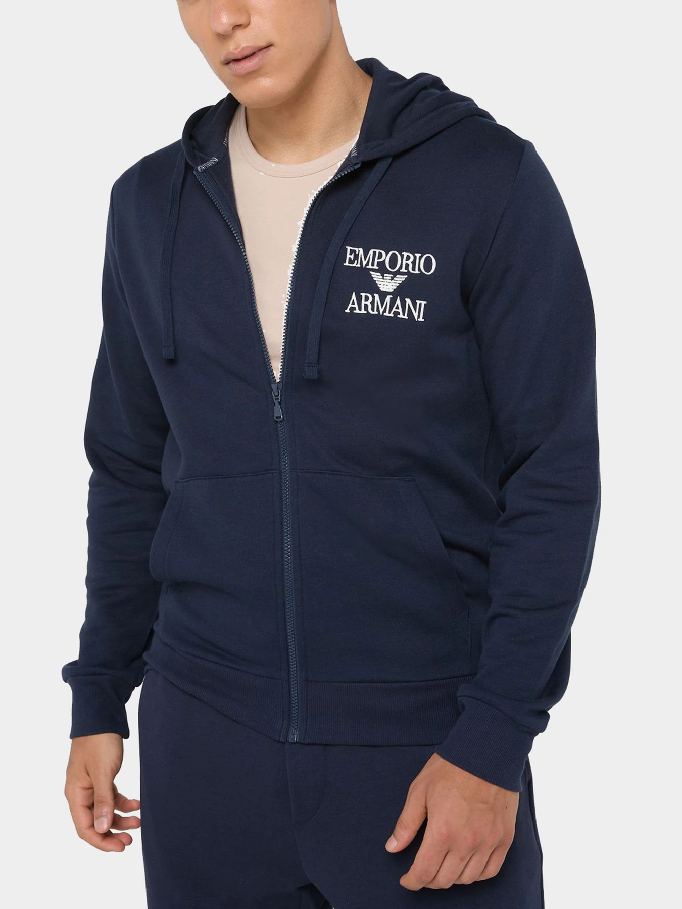 Худи и свитшоты Emporio Armani модель 111784-3F571-00135 Худи и свитшоты Emporio Armani модель 111784-3F571-00135 Фото