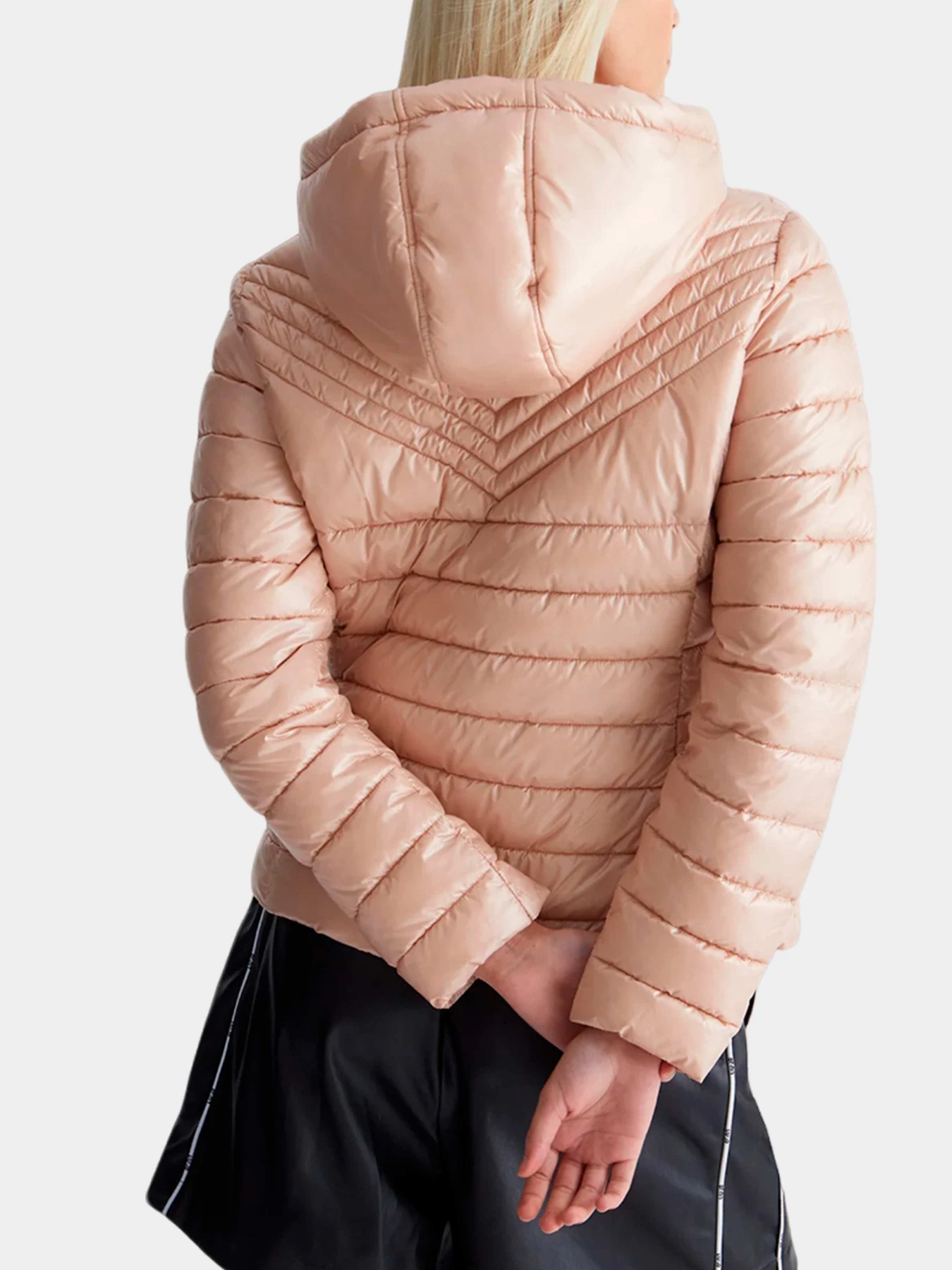 Куртки и дубленки Liu Jo модель TF3045 TS031 X0498 Куртки и дубленки Liu Jo модель TF3045 TS031 X0498 Фото