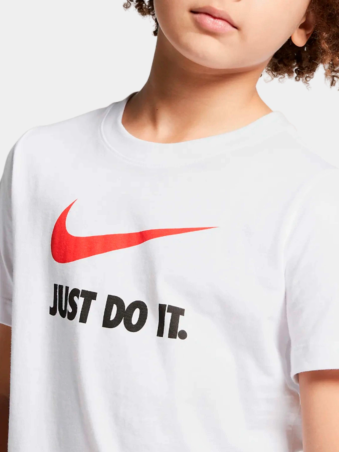 Футболки и поло NIKE модель AR5249-100 Футболки и поло NIKE модель AR5249-100 Фото