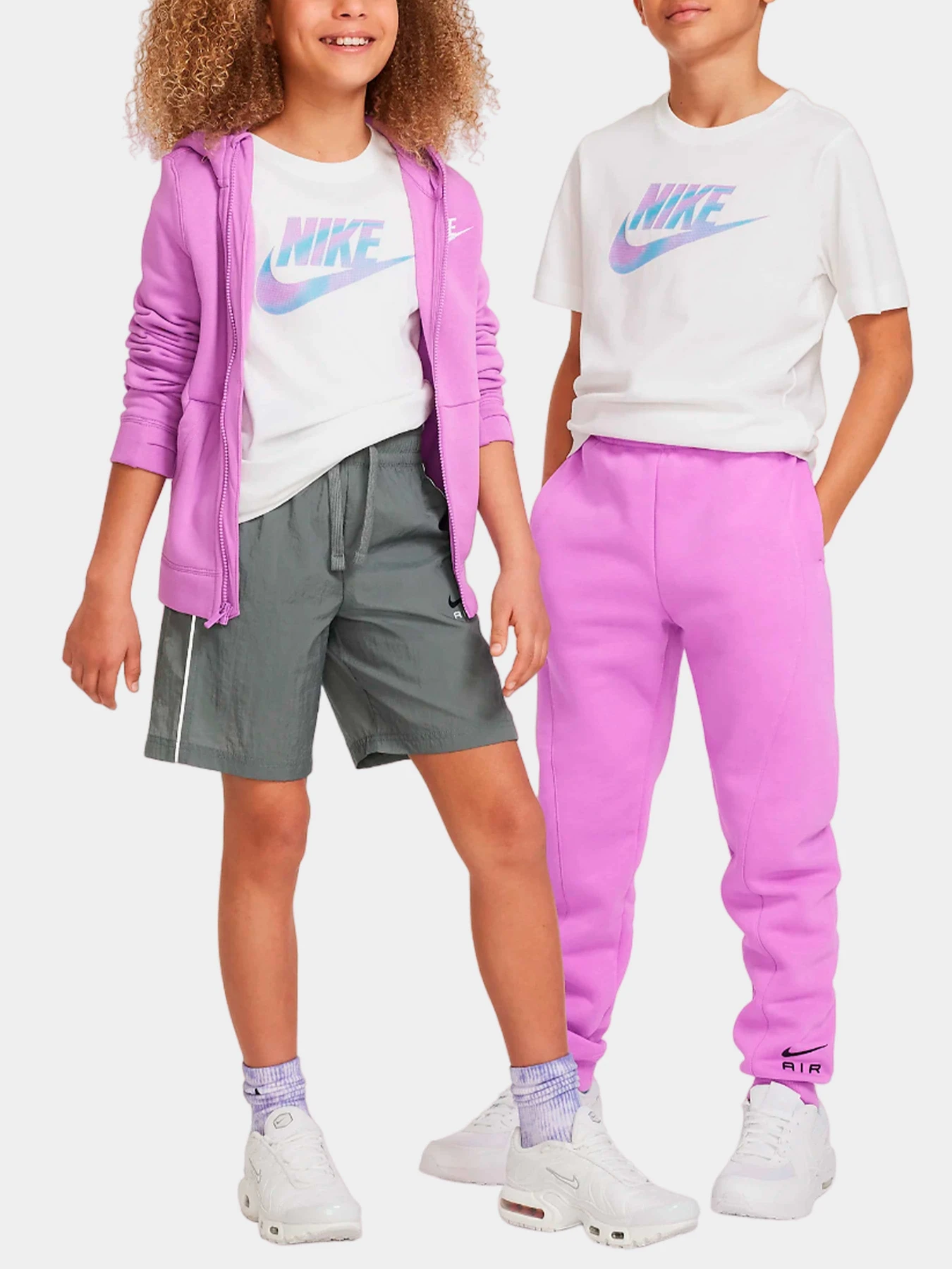 Футболки и поло NIKE модель DX9524-100 Футболки и поло NIKE модель DX9524-100 Фото