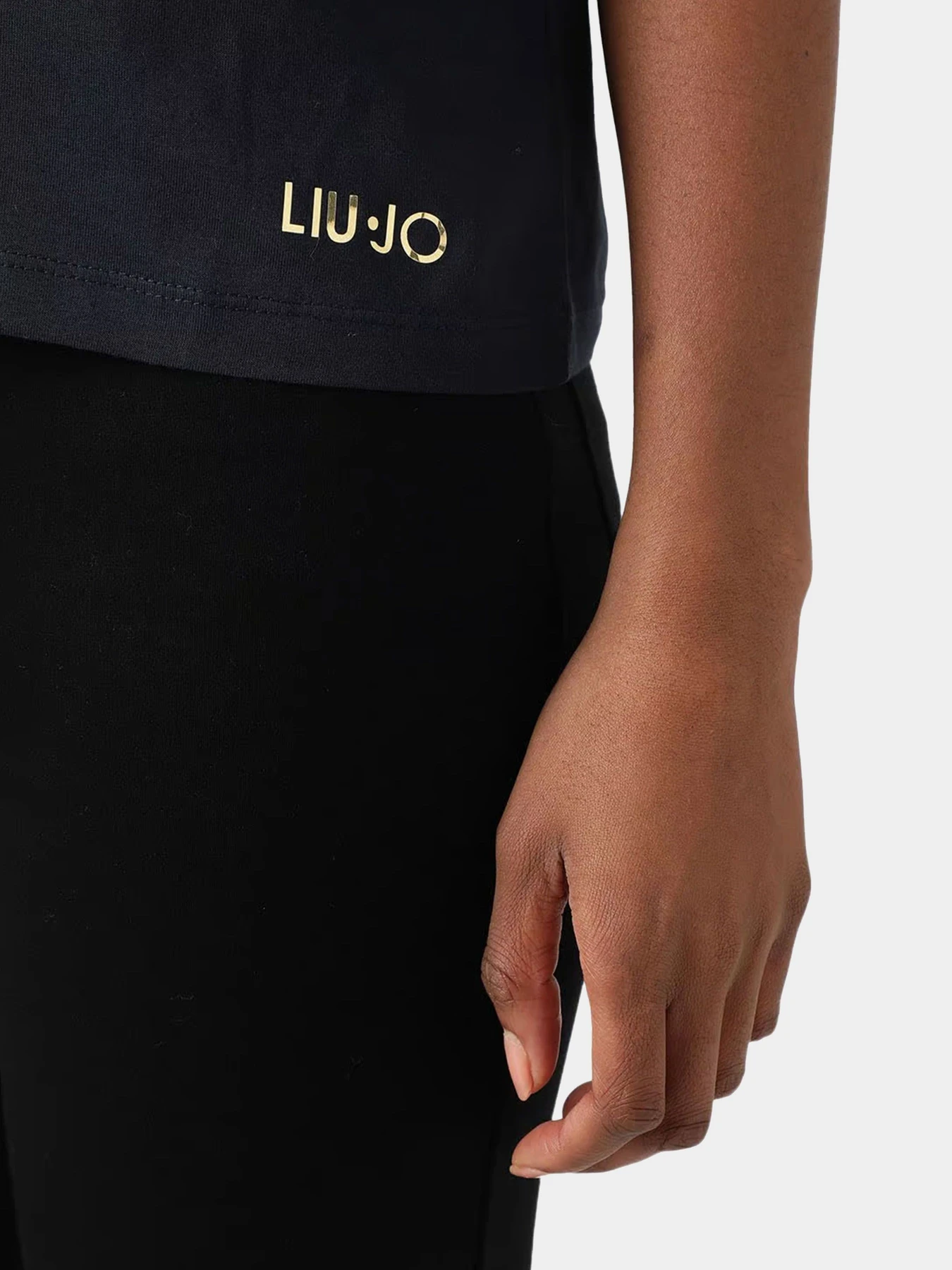 Футболки и поло Liu Jo модель TF3081 JS923 94010 Футболки и поло Liu Jo модель TF3081 JS923 94010 Фото