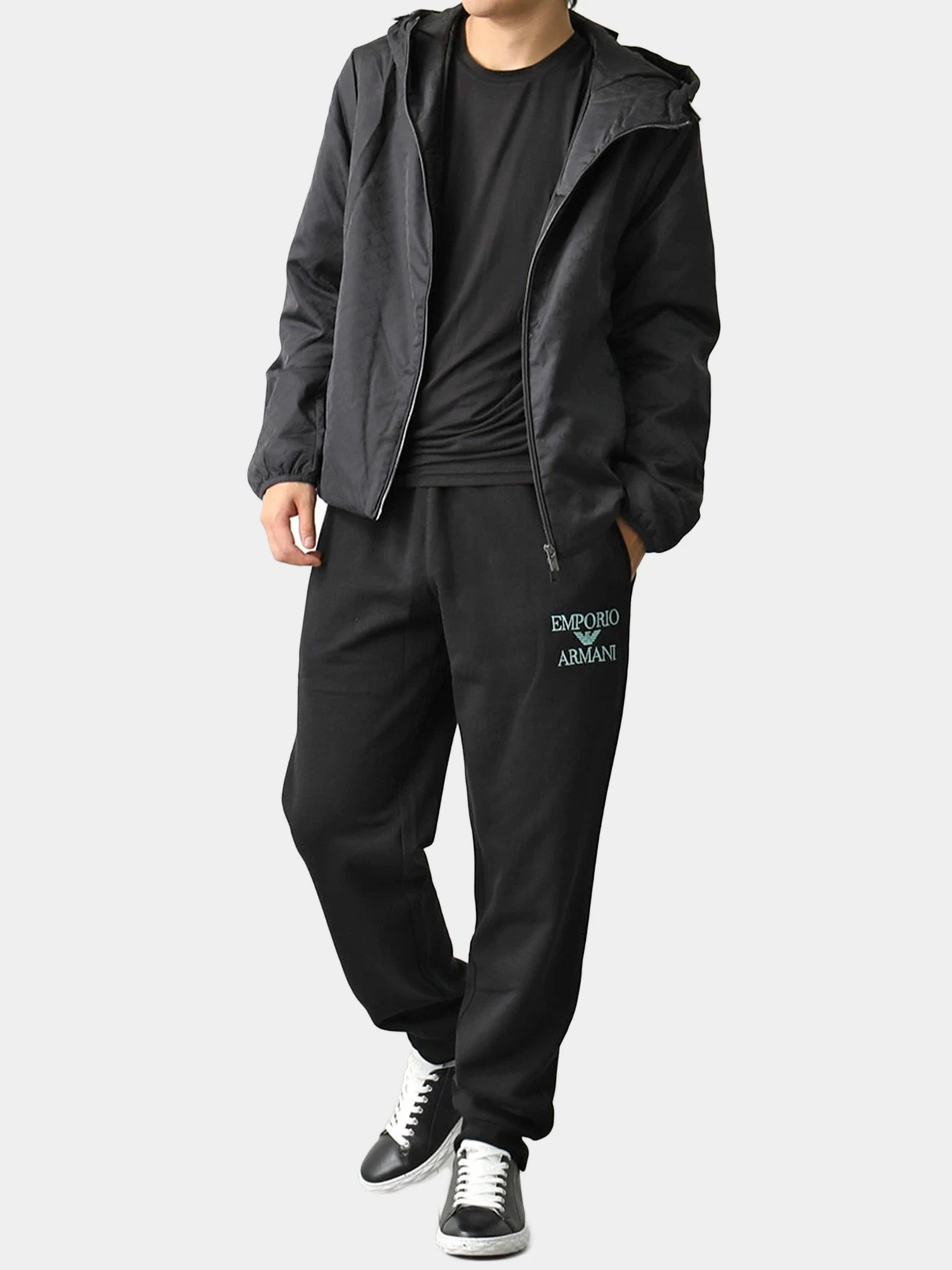 Брюки Emporio Armani модель 111873-3F571-00020 Брюки Emporio Armani модель 111873-3F571-00020 Фото