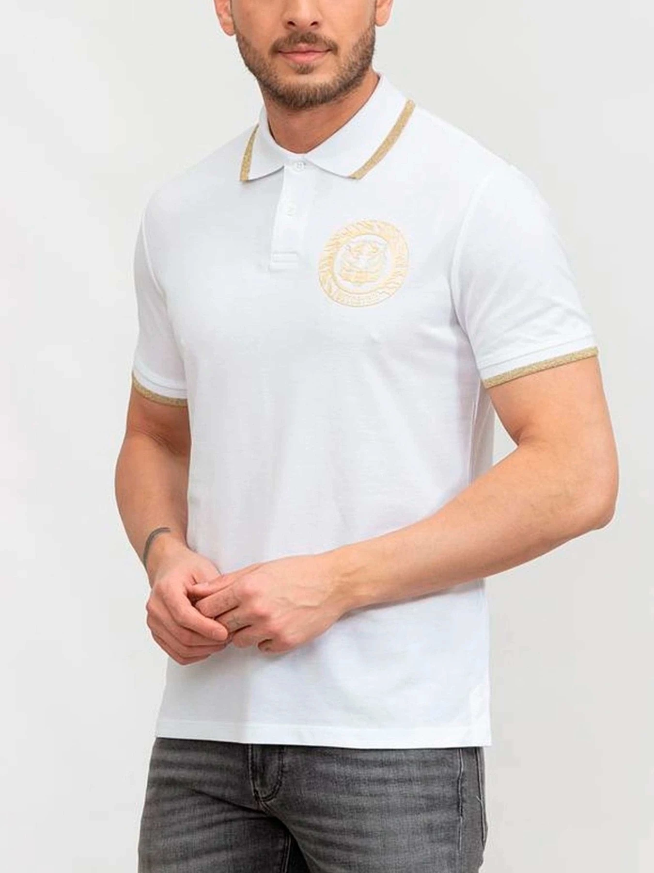 Футболки и поло Just Cavalli модель 74OBGF03-CJ206-003 Футболки и поло Just Cavalli модель 74OBGF03-CJ206-003 Фото