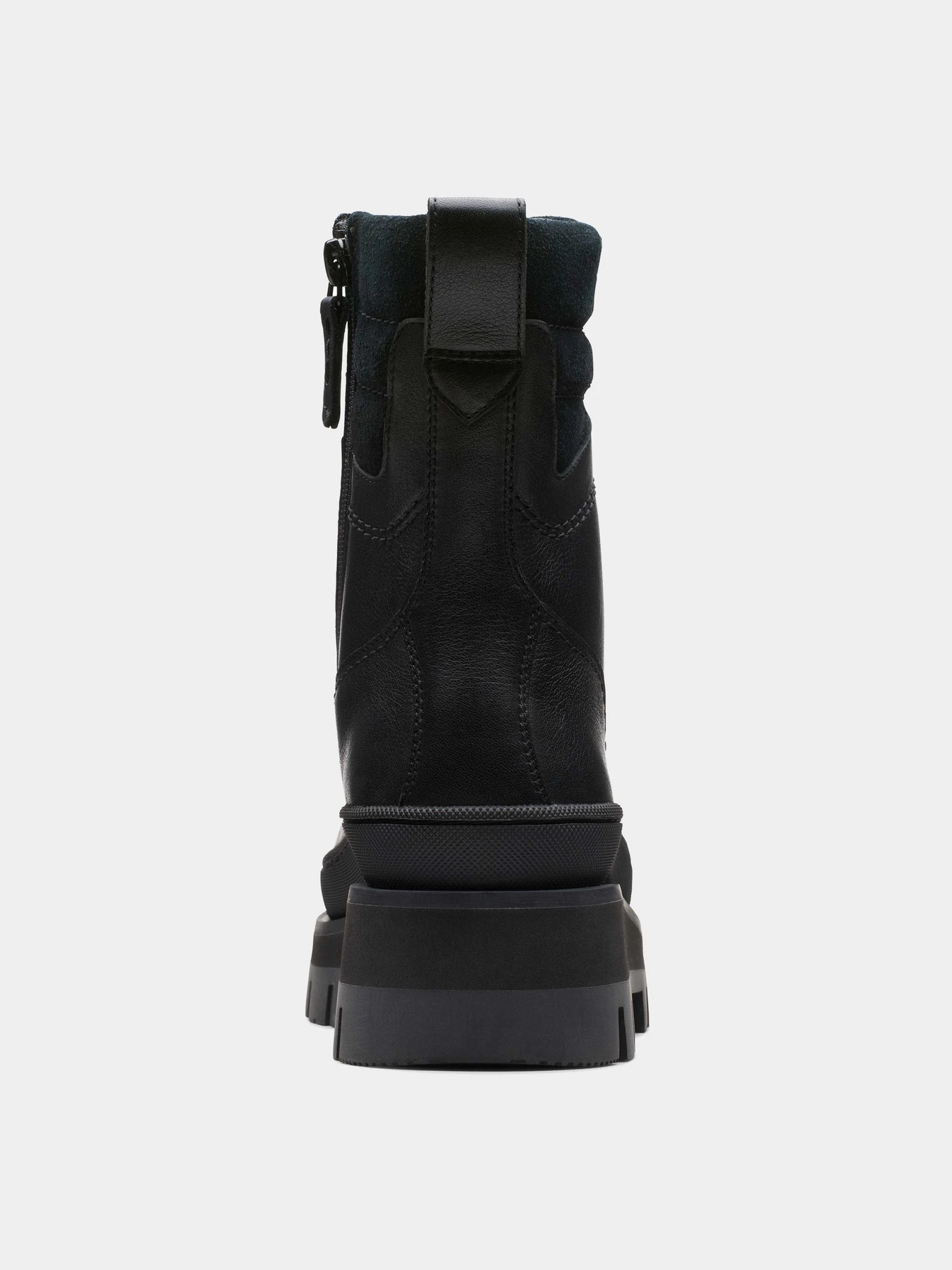 Ботинки и сапоги Clarks модель 26174060 Ботинки и сапоги Clarks модель 26174060 Фото